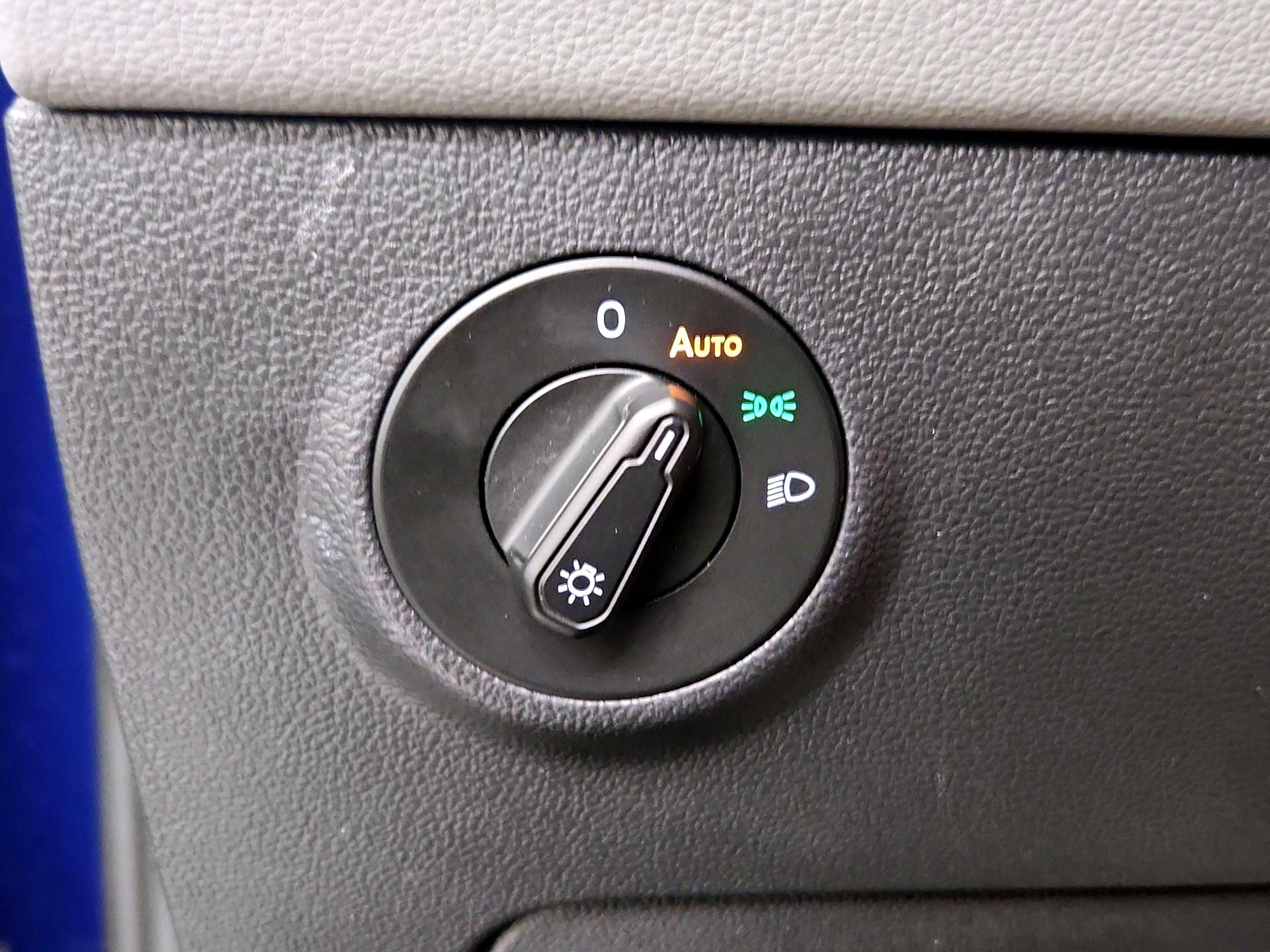 Thumbnail: 2024 Volkswagen Taos - 13