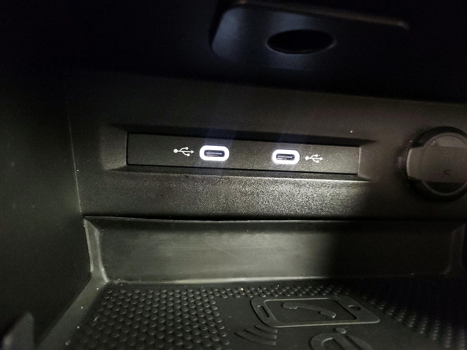 Thumbnail: 2024 Volkswagen Taos - 18