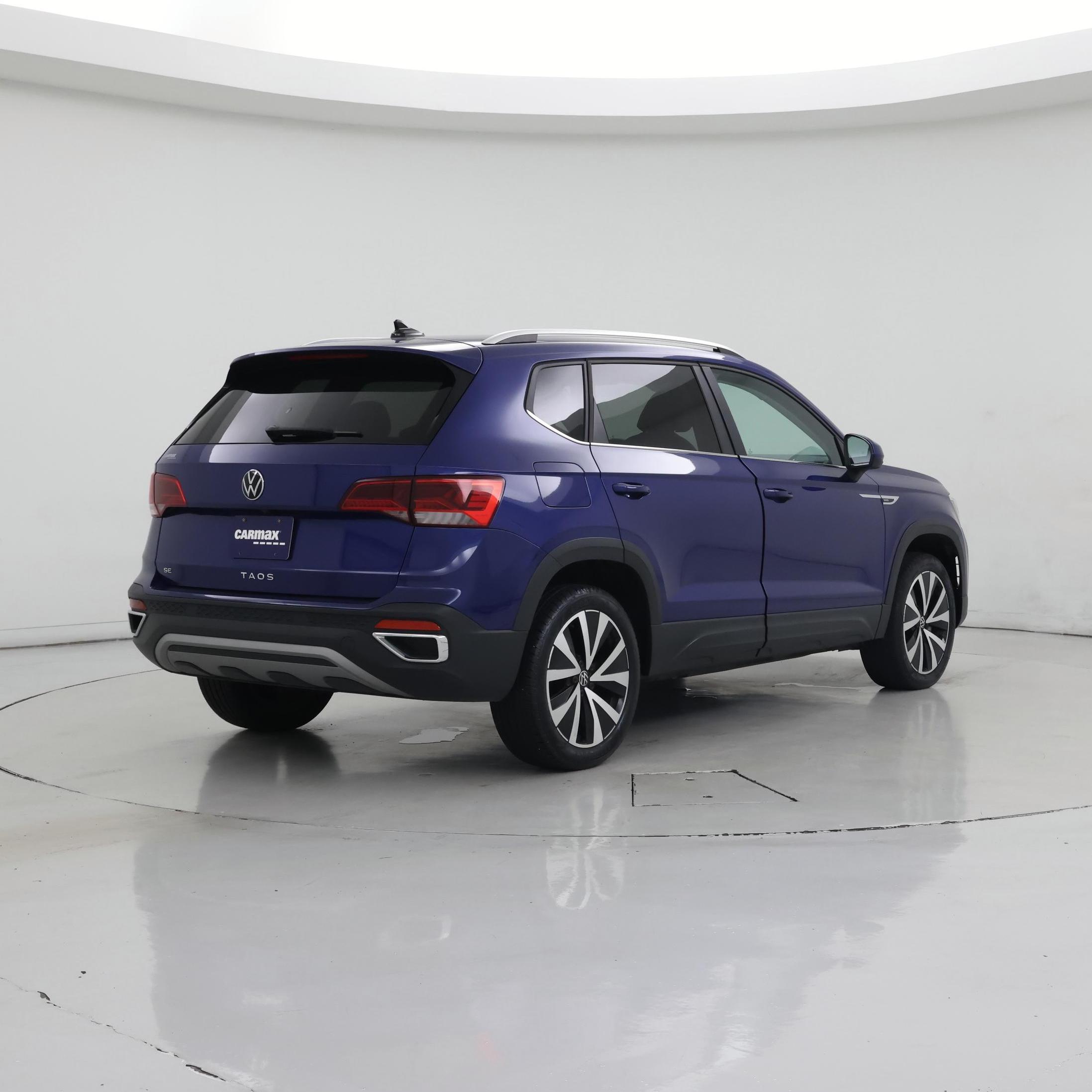 Thumbnail: 2024 Volkswagen Taos - 8