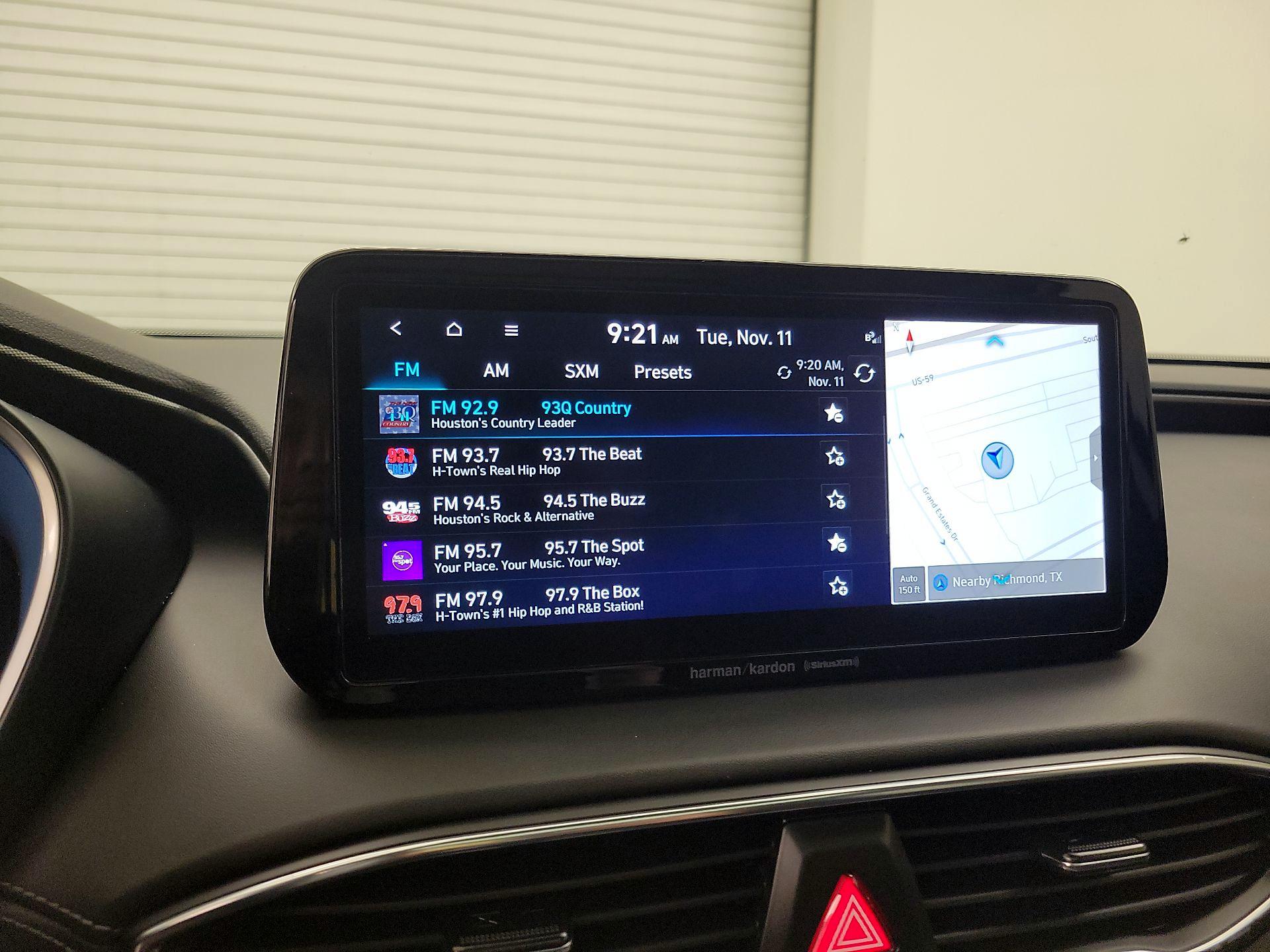 Thumbnail: 2023 Hyundai Santa Fe - 16