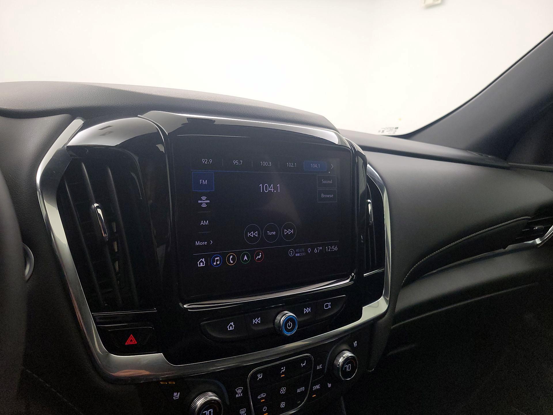 Thumbnail: 2023 Chevrolet Traverse - 16