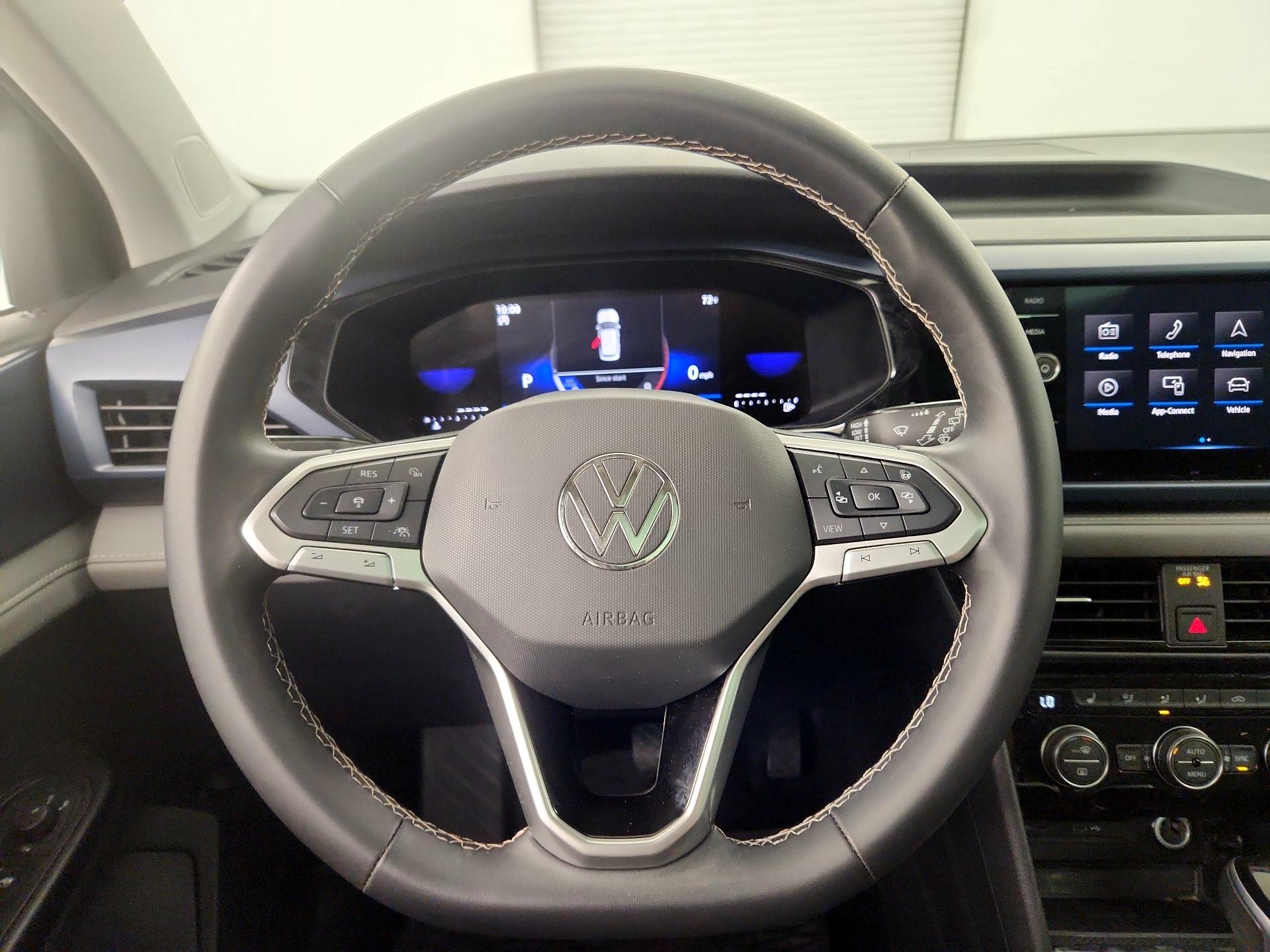 Thumbnail: 2024 Volkswagen Taos - 10