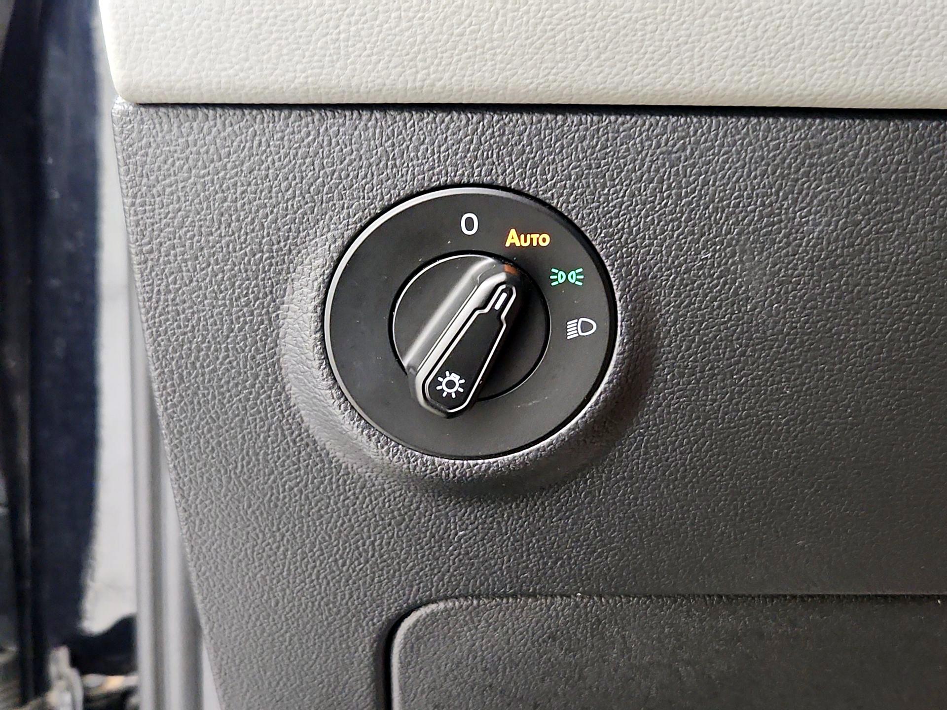 Thumbnail: 2024 Volkswagen Taos - 13