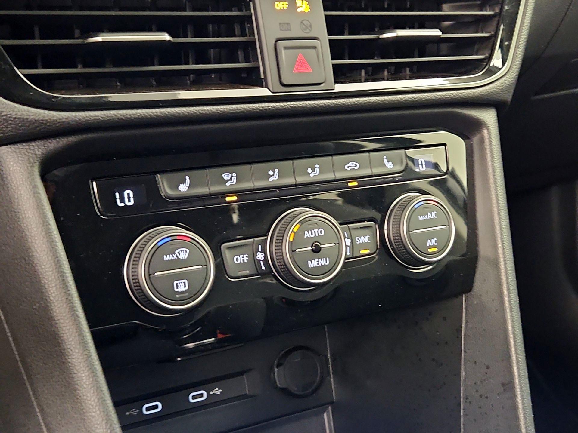 Thumbnail: 2024 Volkswagen Taos - 16