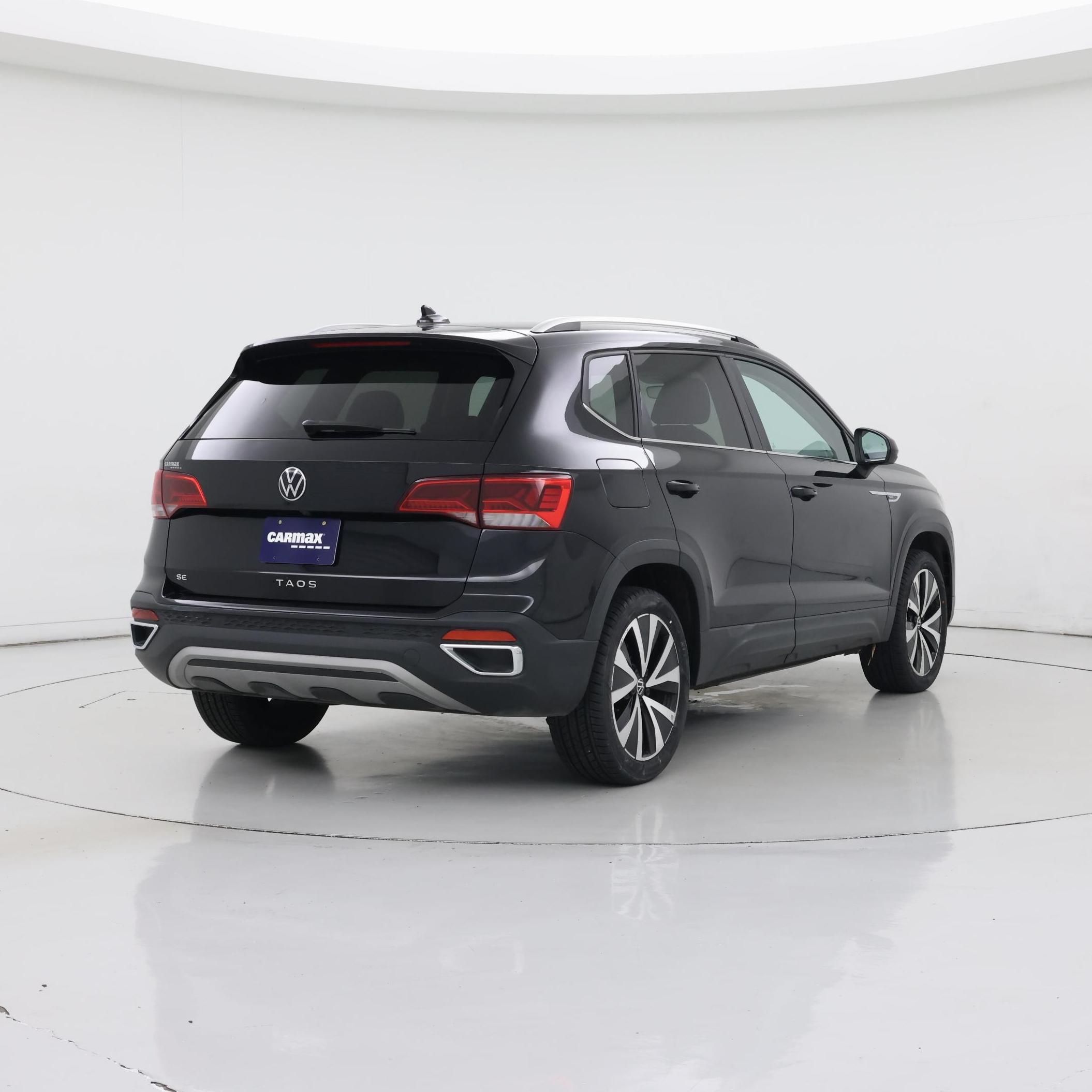 Thumbnail: 2024 Volkswagen Taos - 8