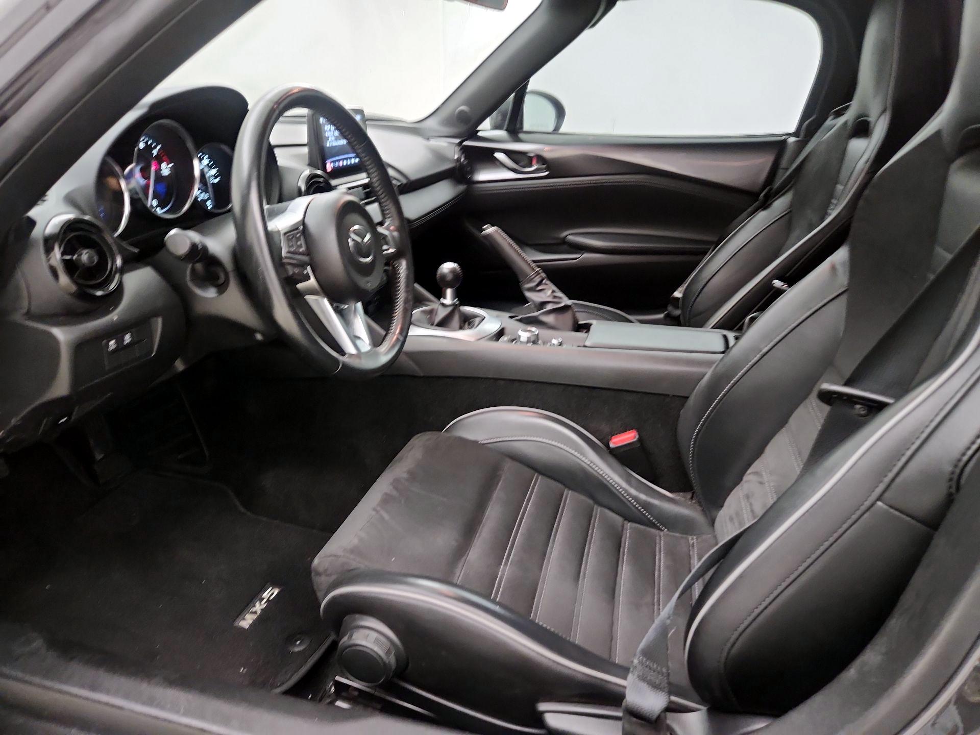 Thumbnail: 2023 Mazda MX-5 Miata - 11