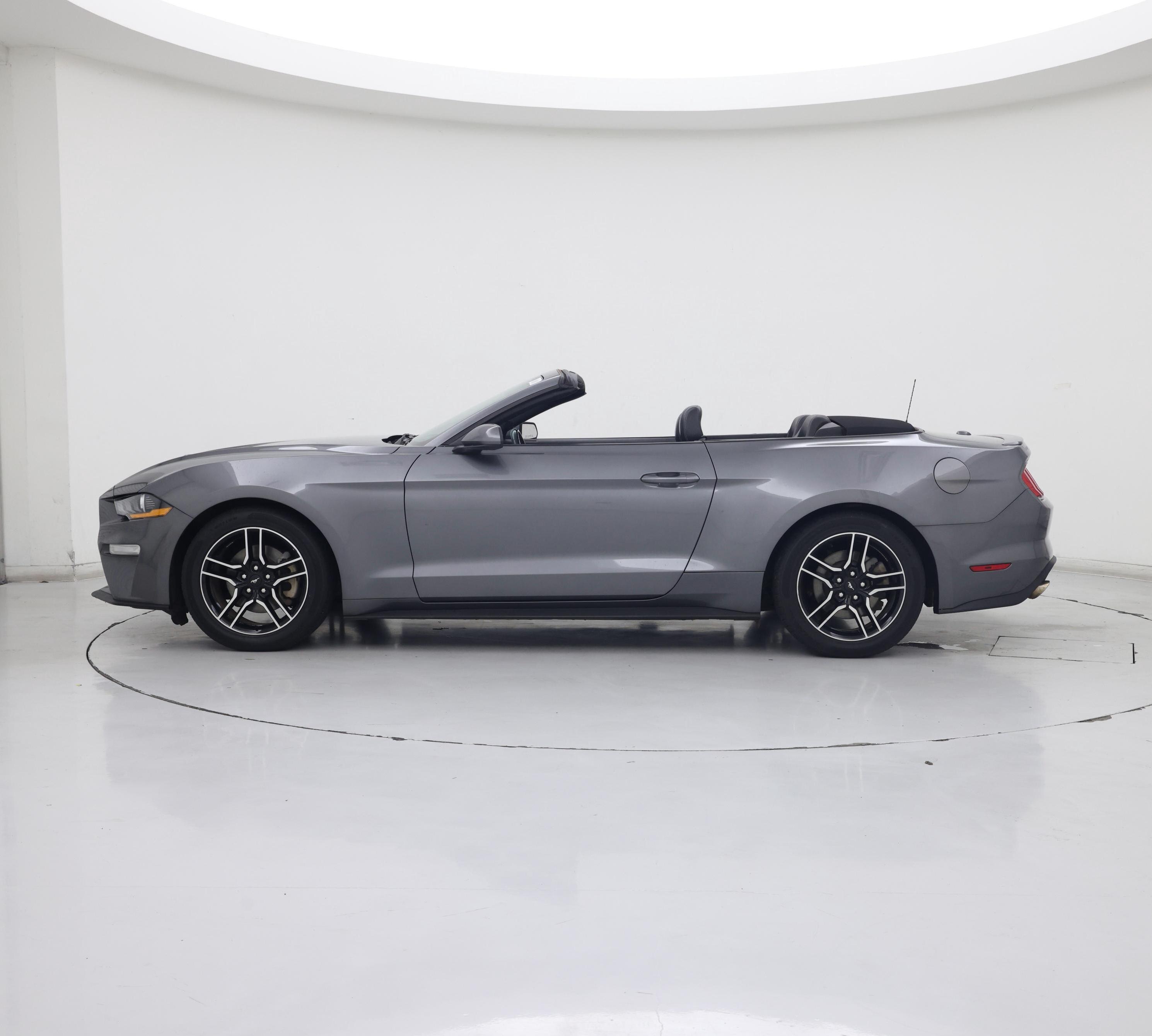 Thumbnail: 2021 Ford Mustang - 3