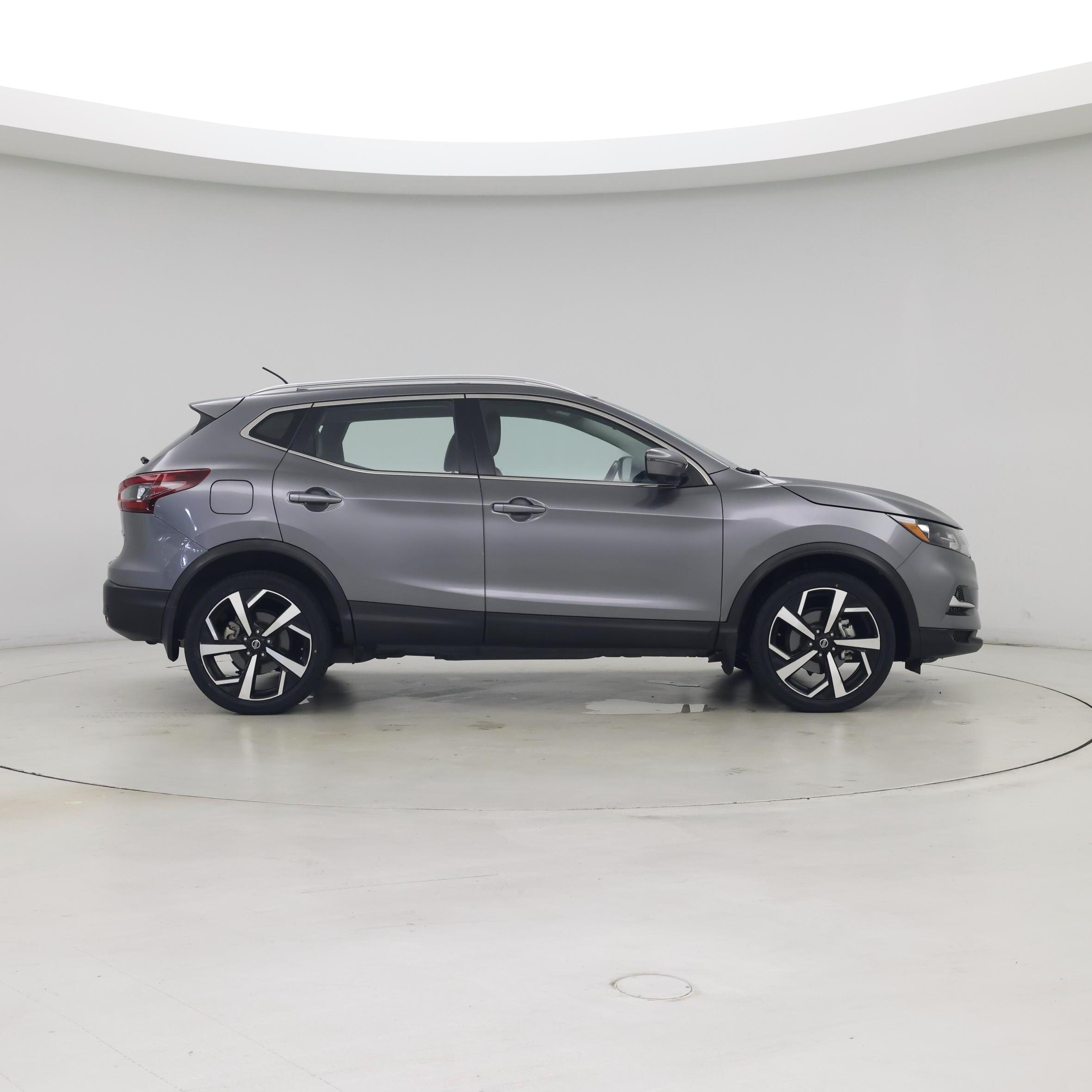 Thumbnail: 2022 Nissan Rogue Sport - 7