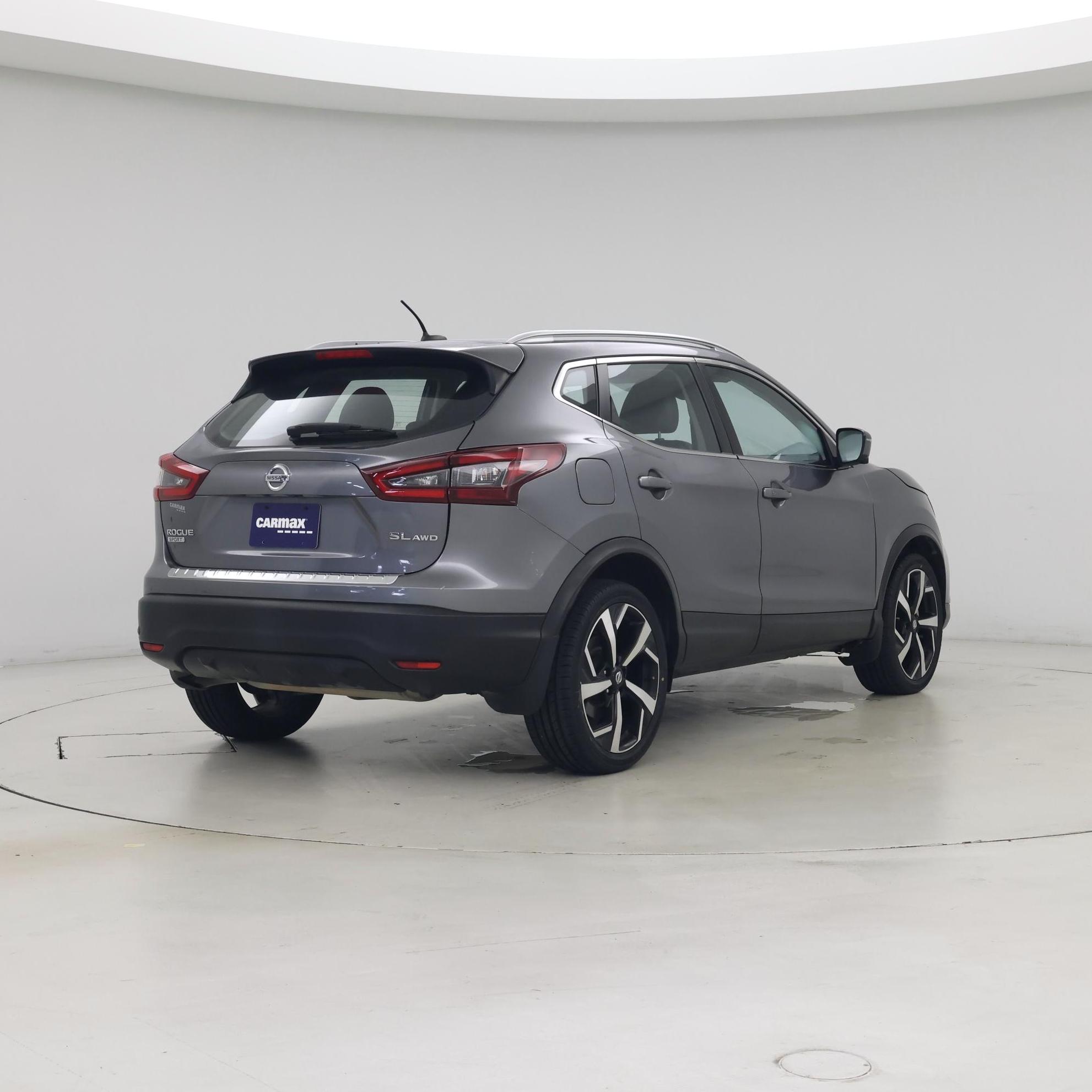 Thumbnail: 2022 Nissan Rogue Sport - 8