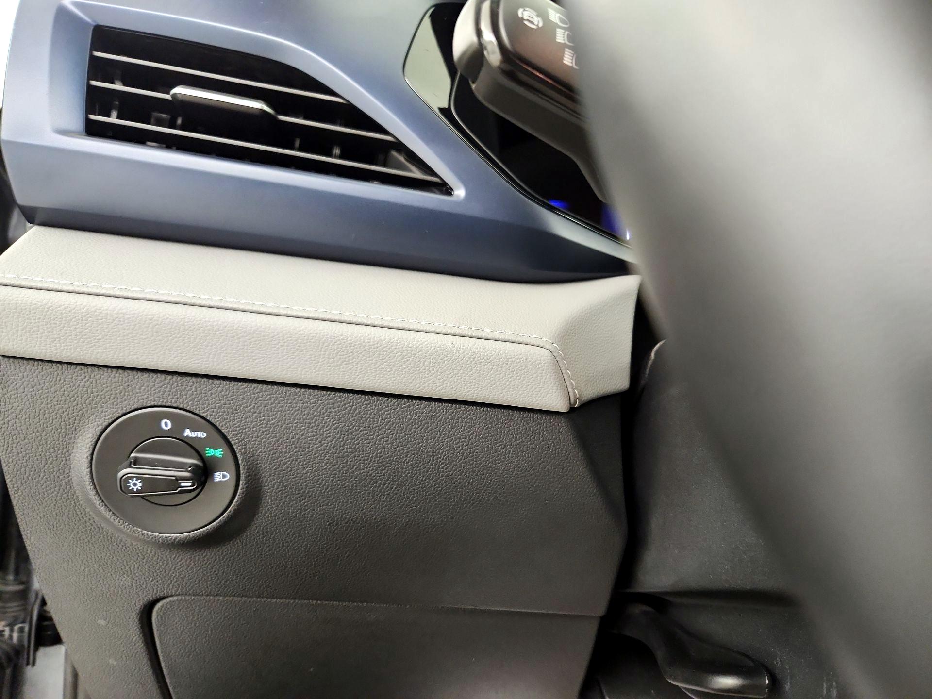 Thumbnail: 2024 Volkswagen Taos - 13