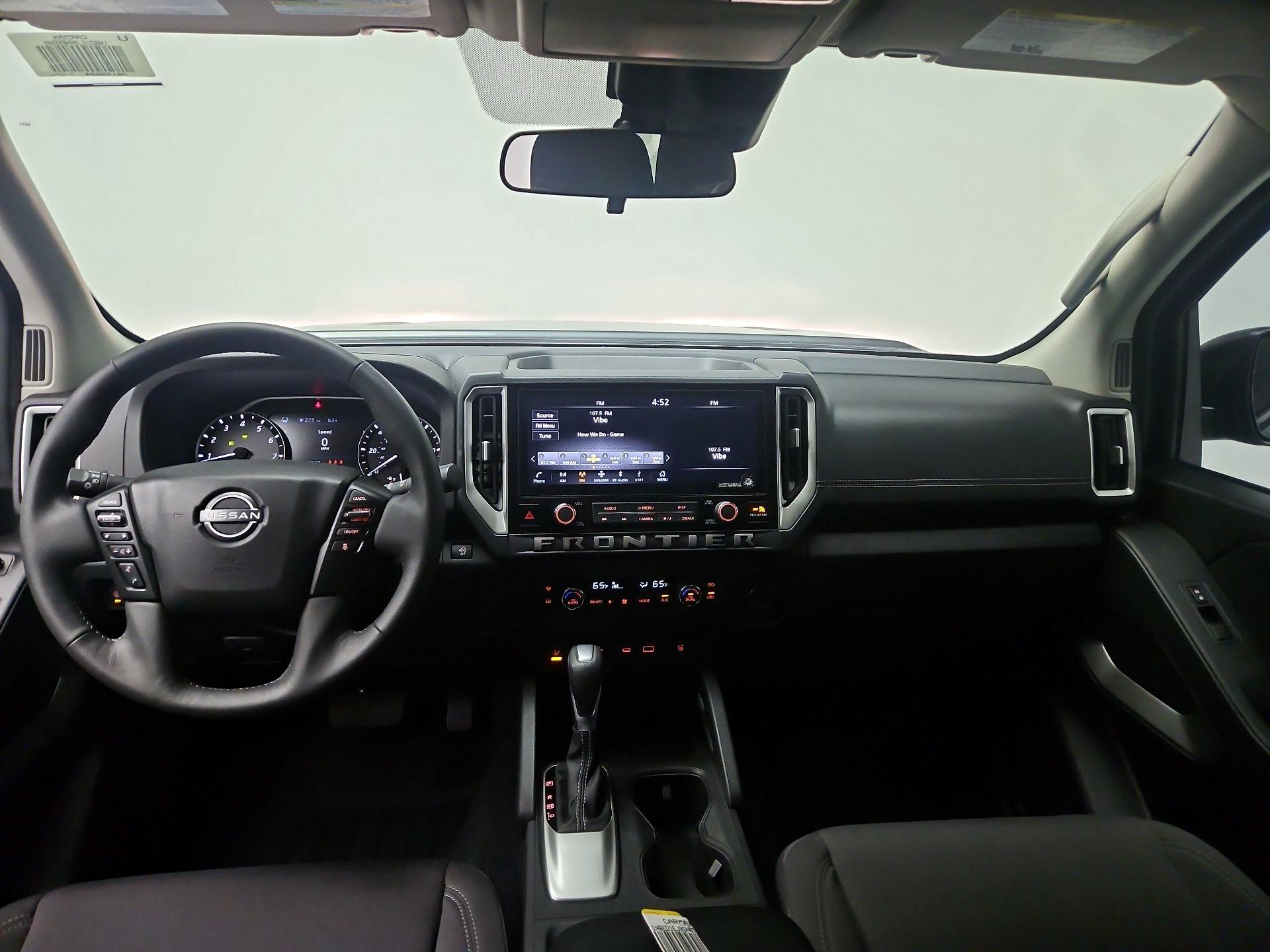 Thumbnail: 2025 Nissan Frontier - 9