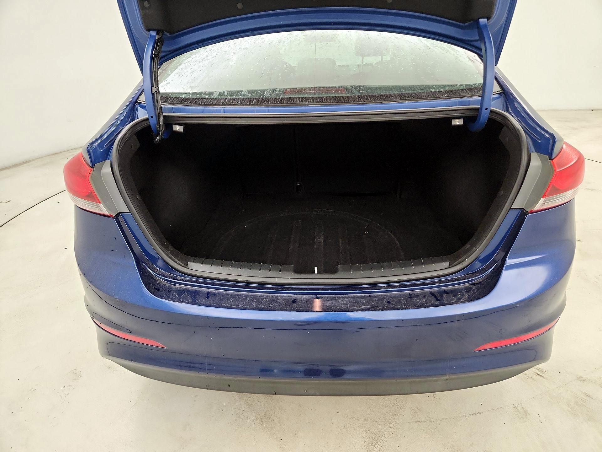 Thumbnail: 2017 Hyundai Elantra - 16