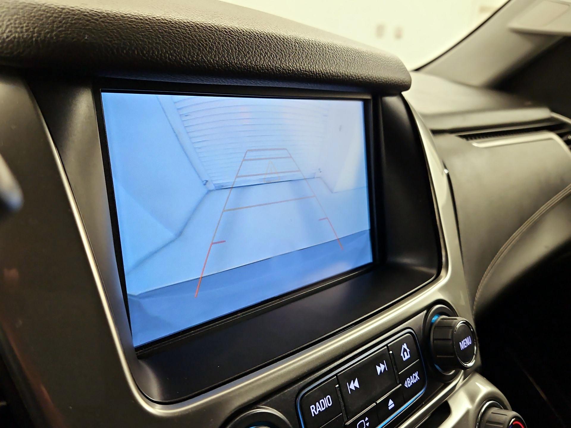 Thumbnail: 2018 Chevrolet Suburban - 14