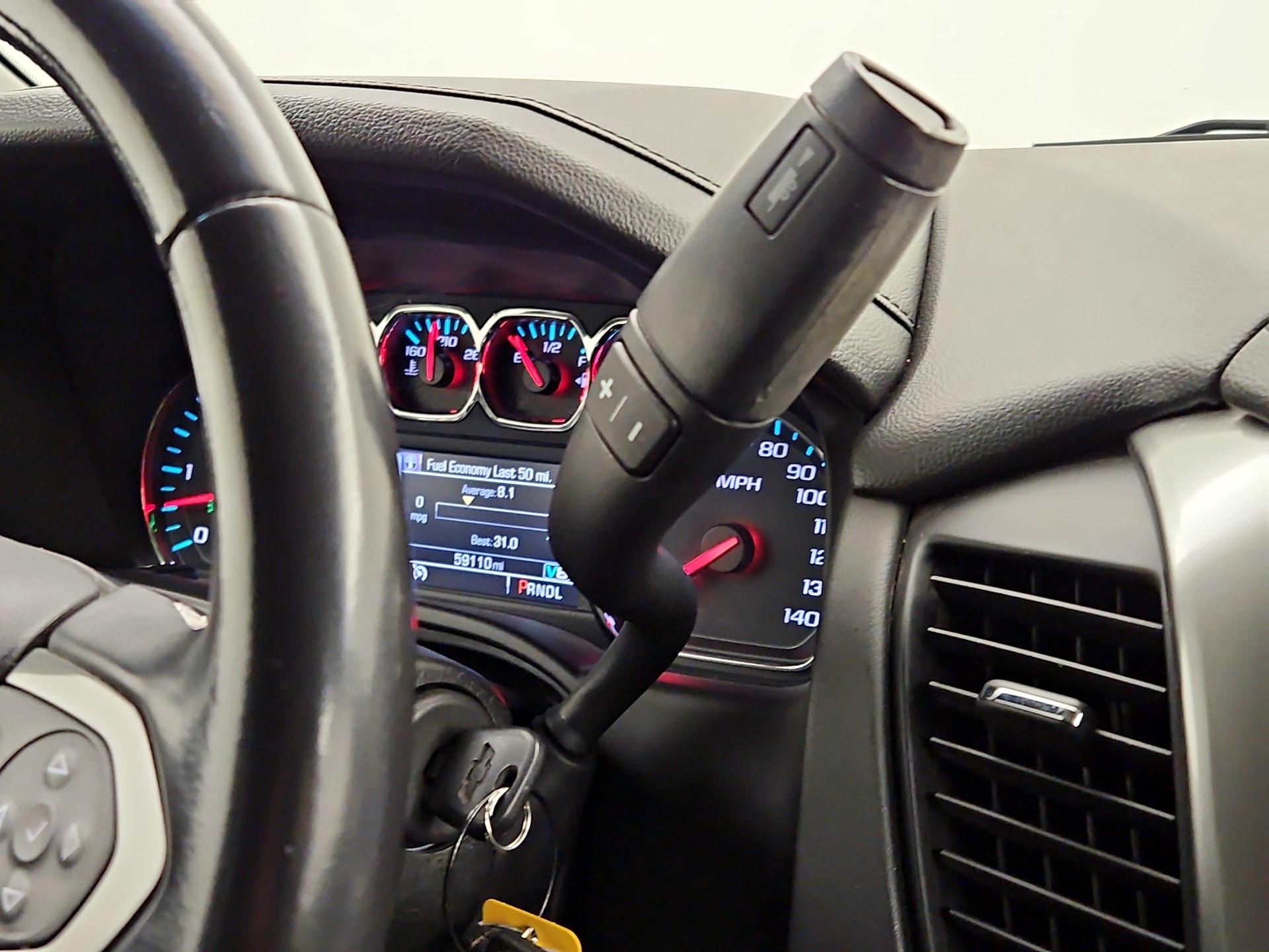 Thumbnail: 2018 Chevrolet Suburban - 17