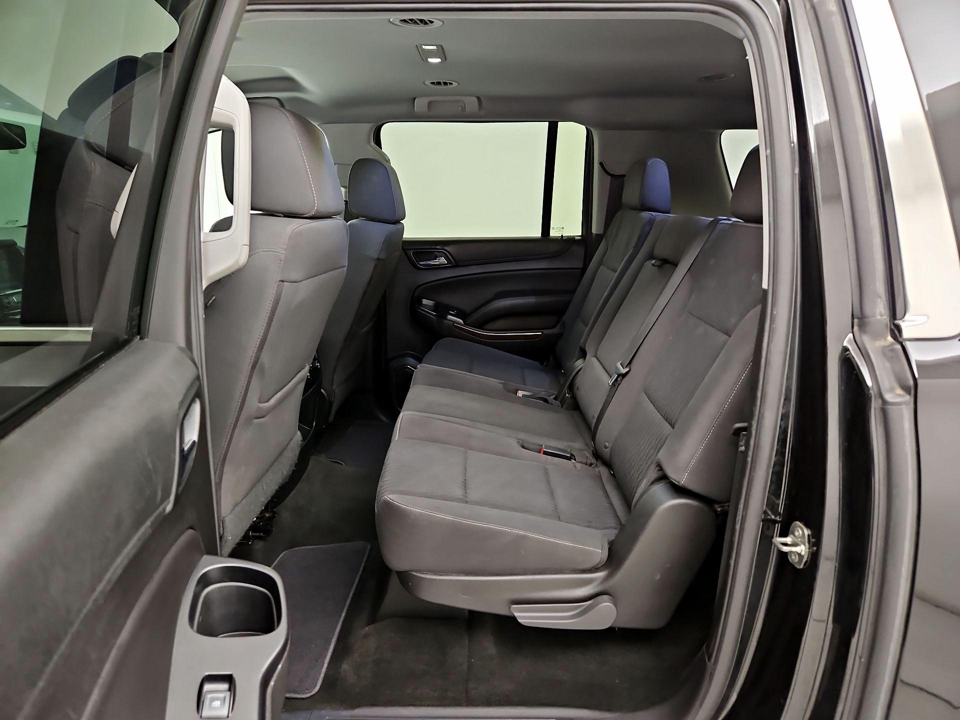 Thumbnail: 2018 Chevrolet Suburban - 19