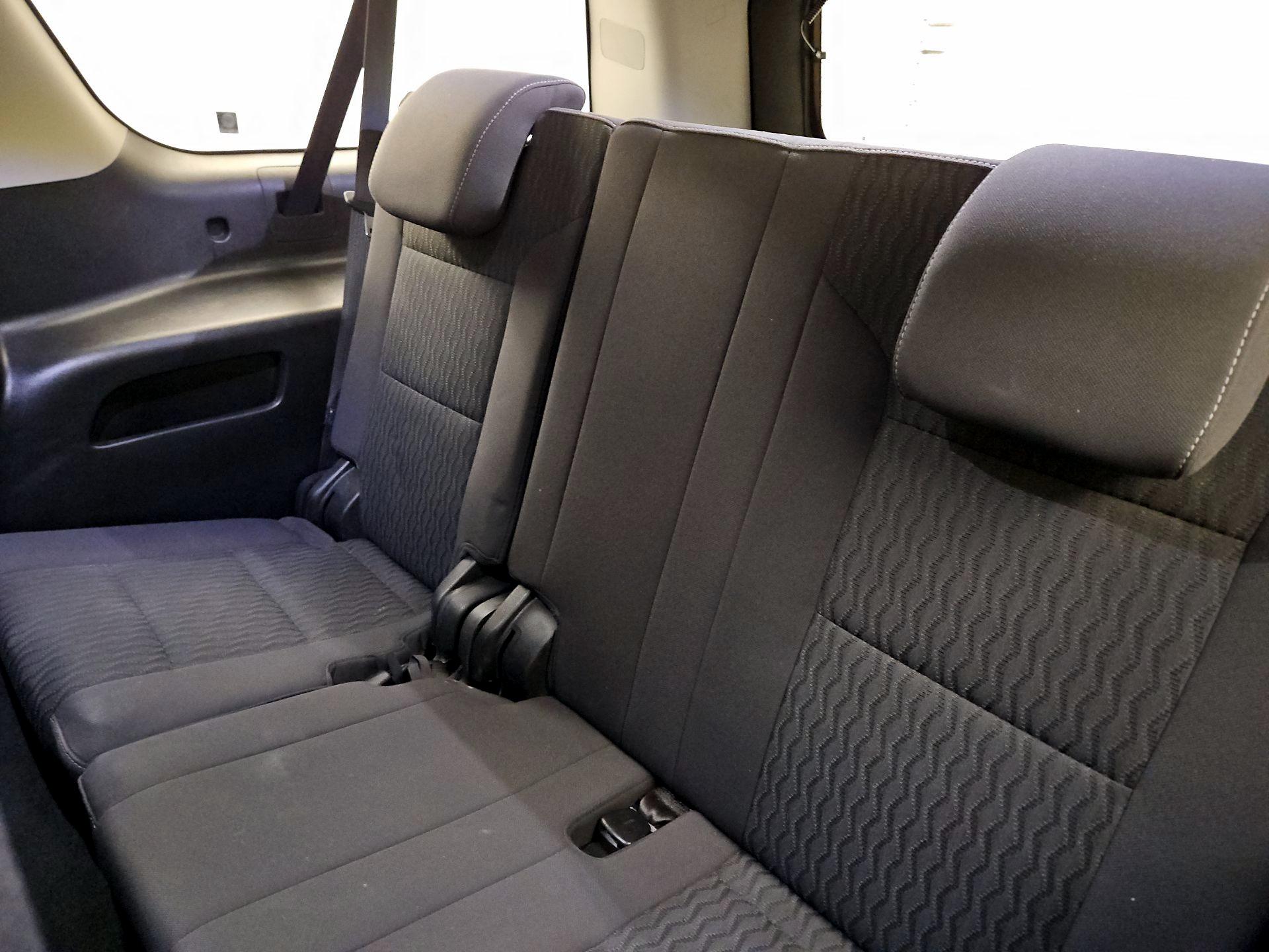 Thumbnail: 2018 Chevrolet Suburban - 20