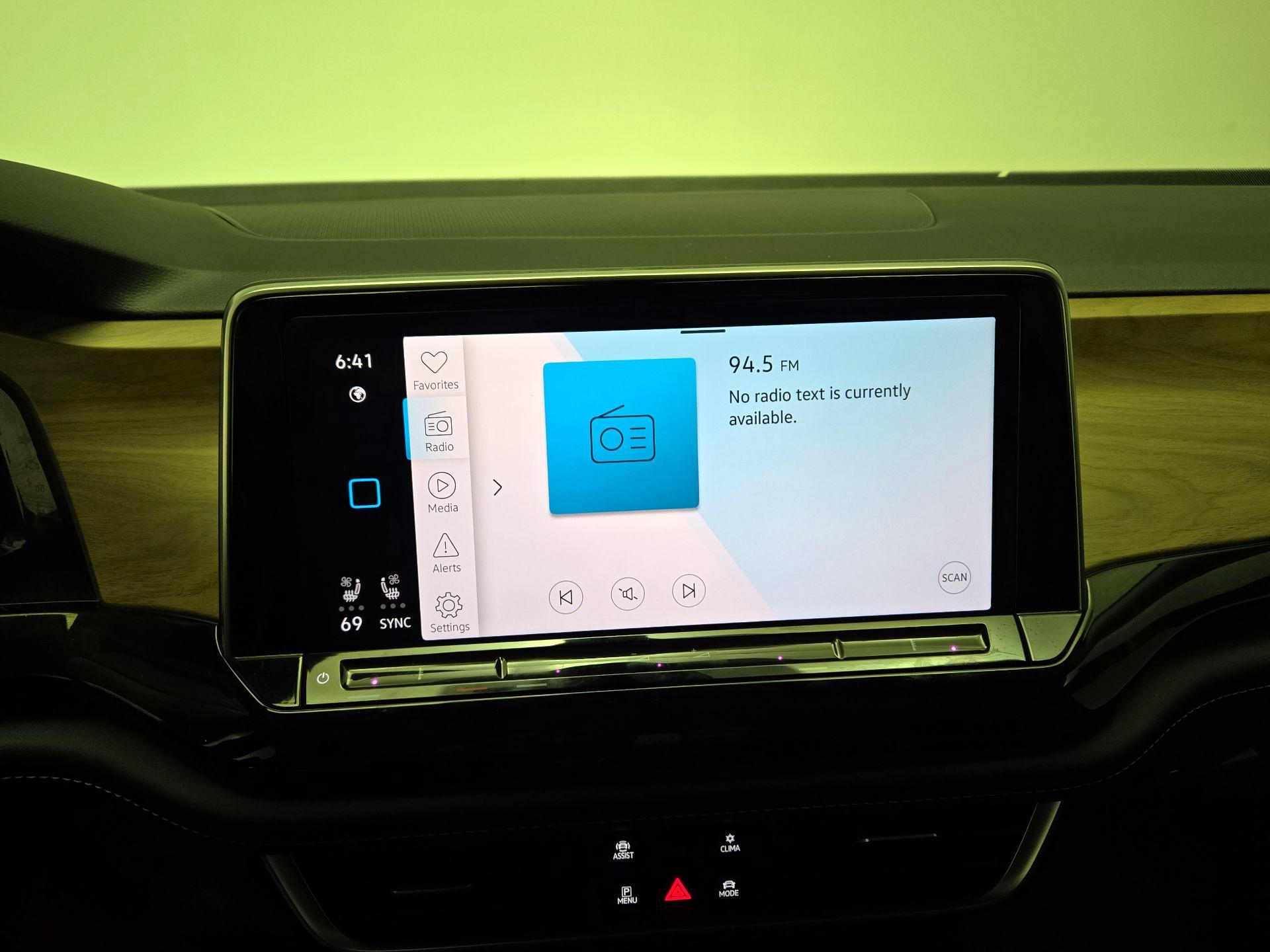 Thumbnail: 2024 Volkswagen Atlas - 15