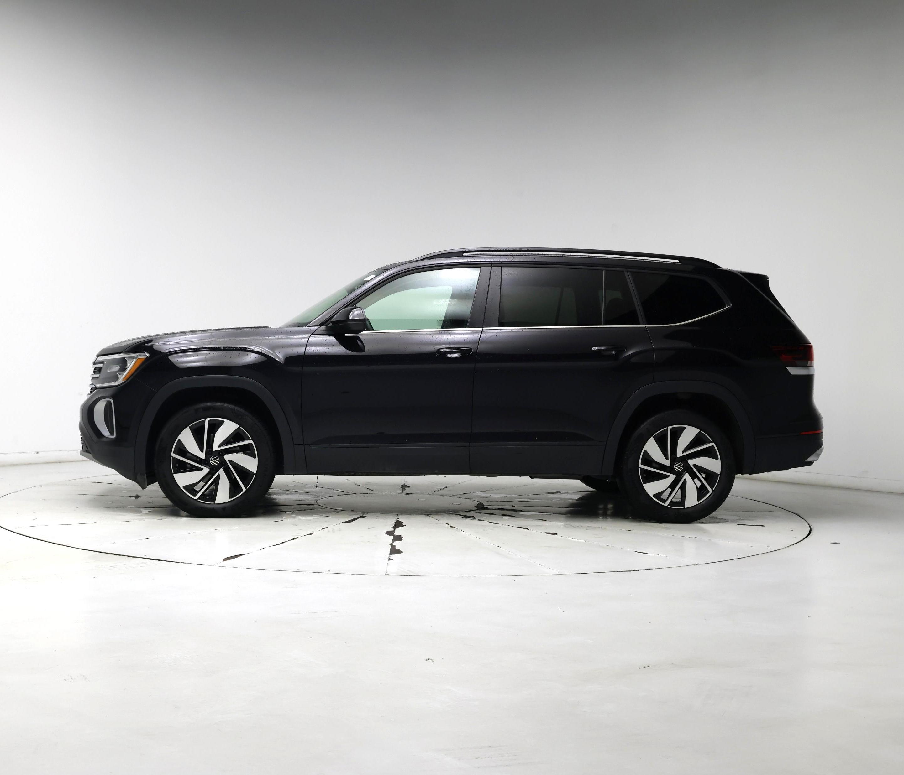 Thumbnail: 2024 Volkswagen Atlas - 3