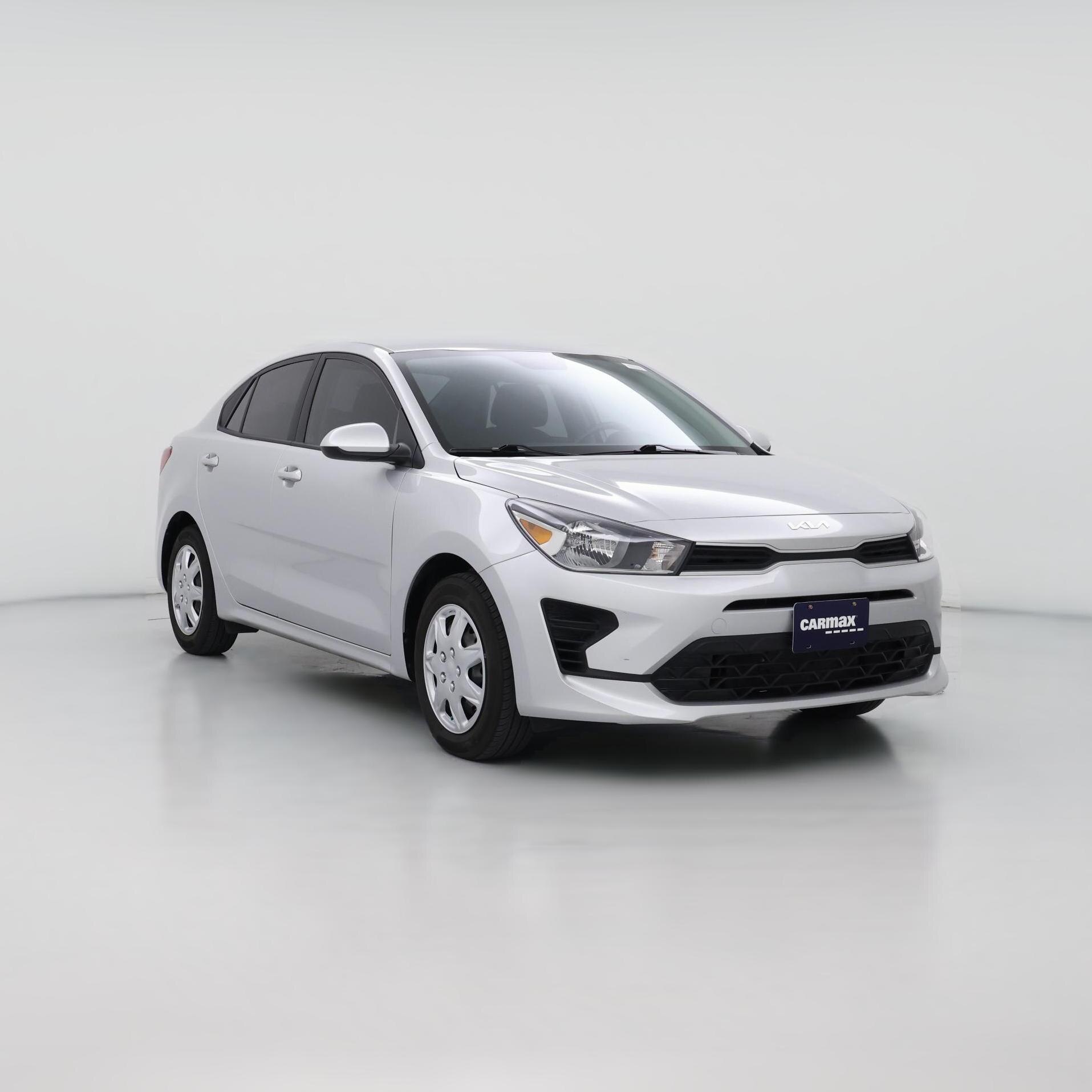 Thumbnail: 2023 Kia Rio - 1