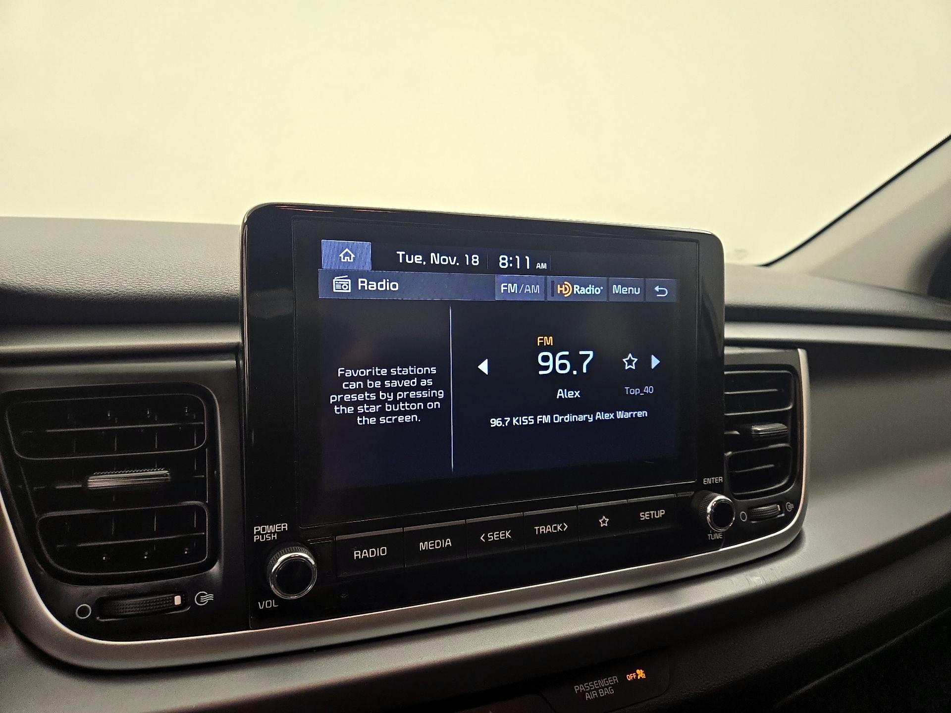 Thumbnail: 2023 Kia Rio - 15