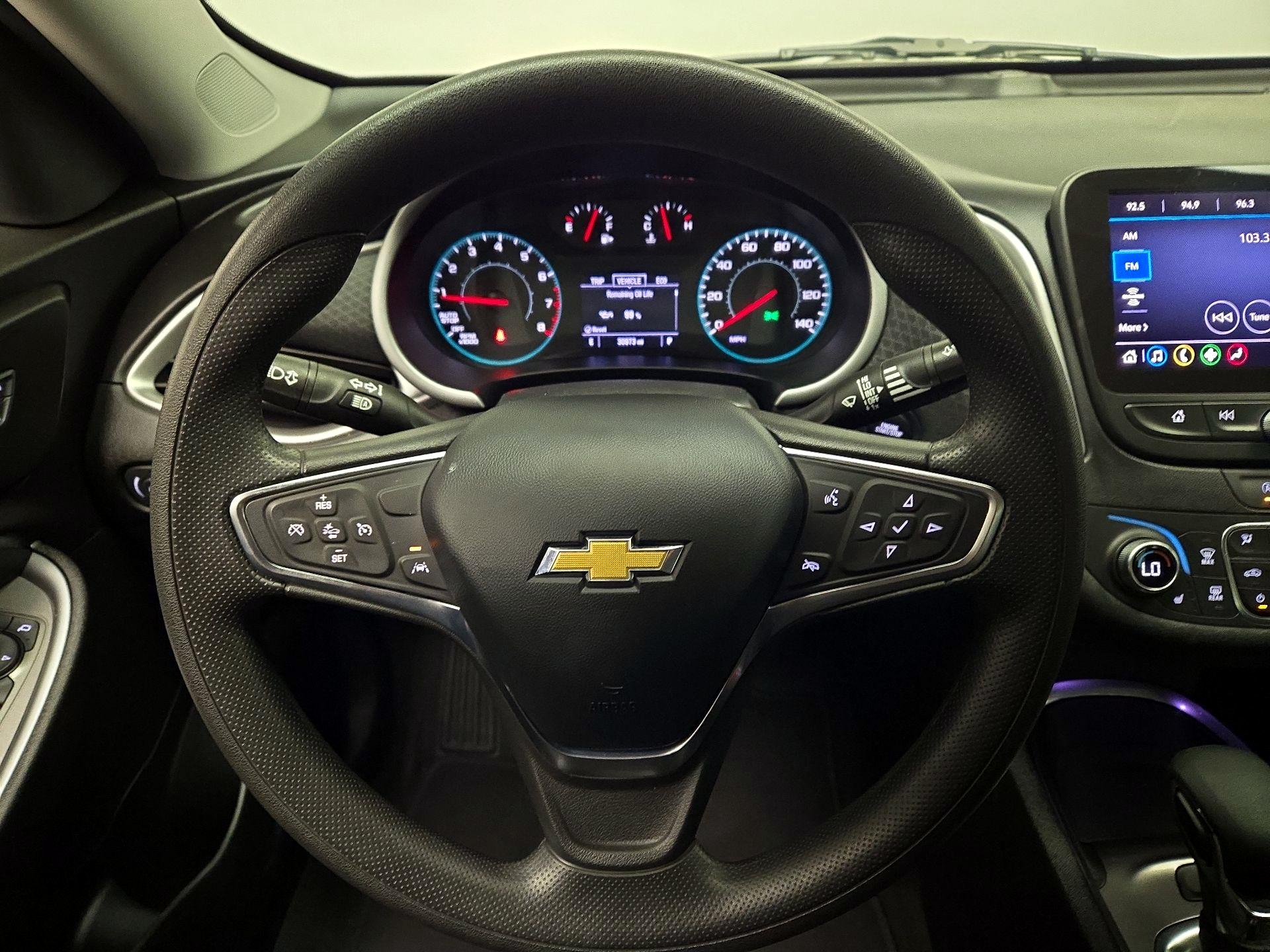 Thumbnail: 2024 Chevrolet Malibu - 10