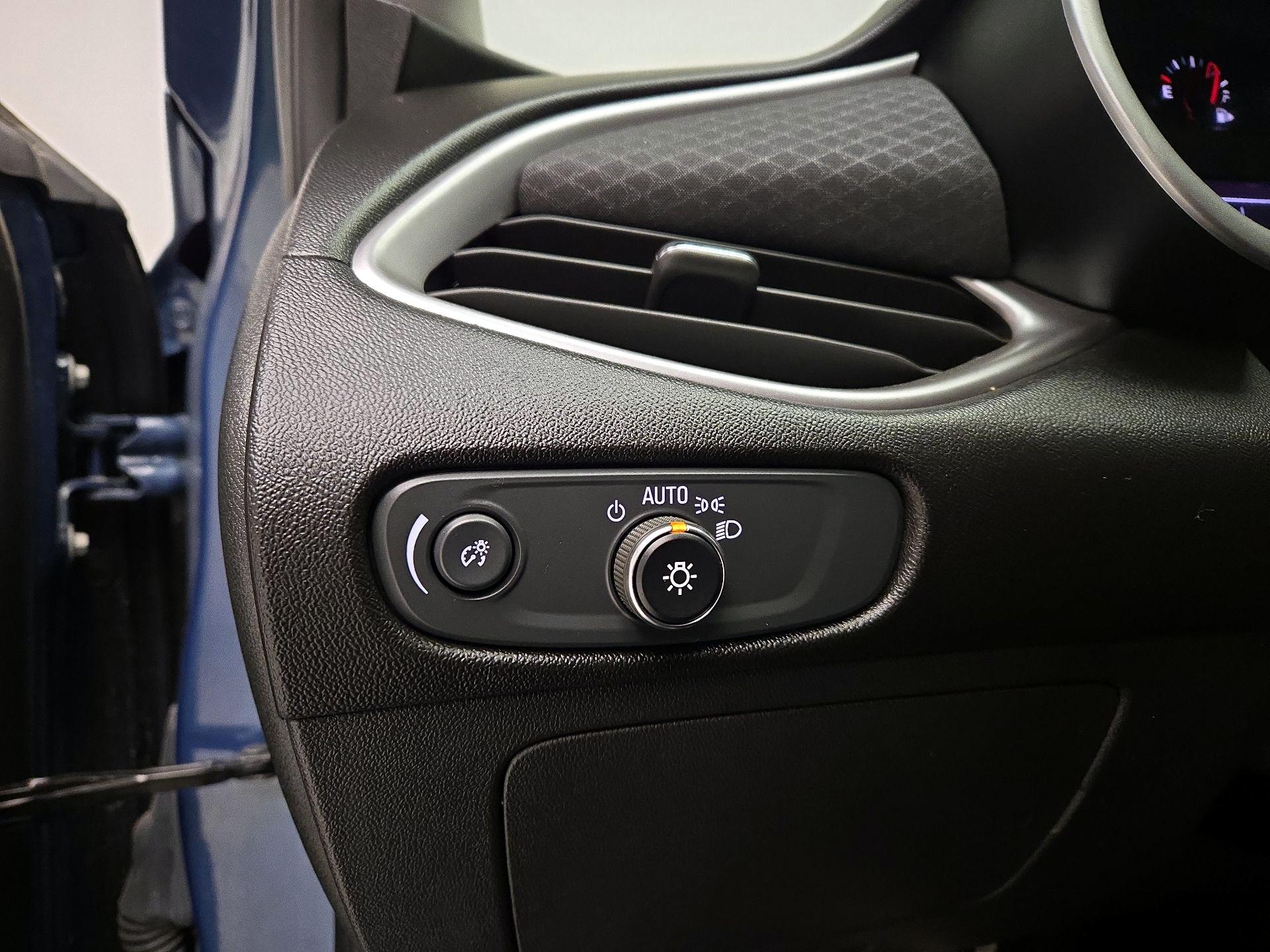 Thumbnail: 2024 Chevrolet Malibu - 13