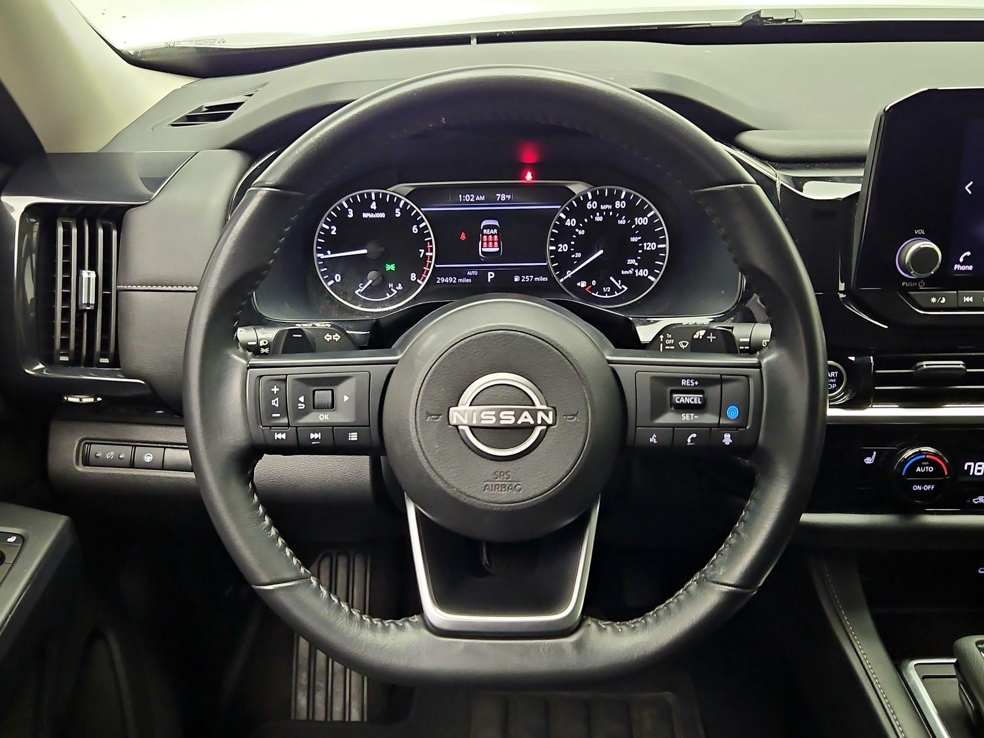 Thumbnail: 2024 Nissan Pathfinder - 10