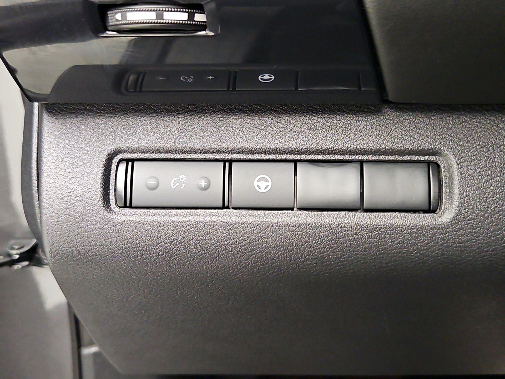 Thumbnail: 2024 Nissan Pathfinder - 13