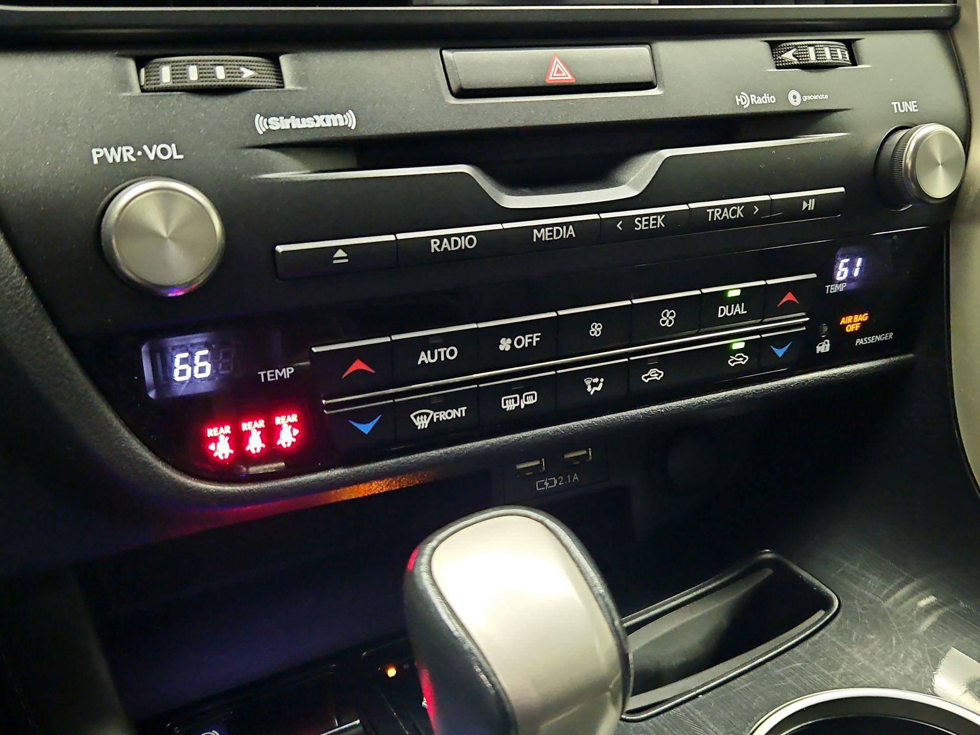 Thumbnail: 2022 Lexus RX - 16