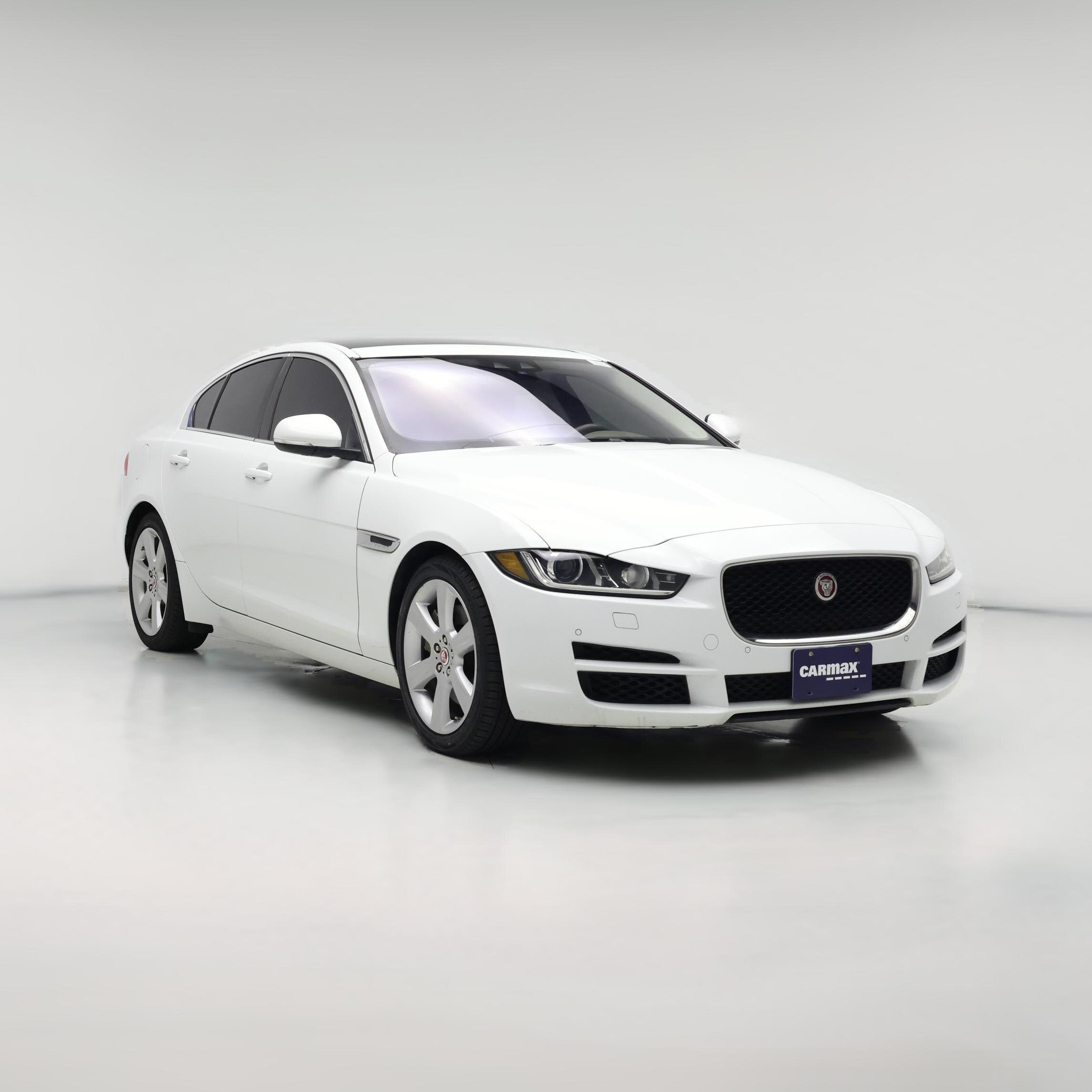 Thumbnail: 2019 Jaguar XE - 1