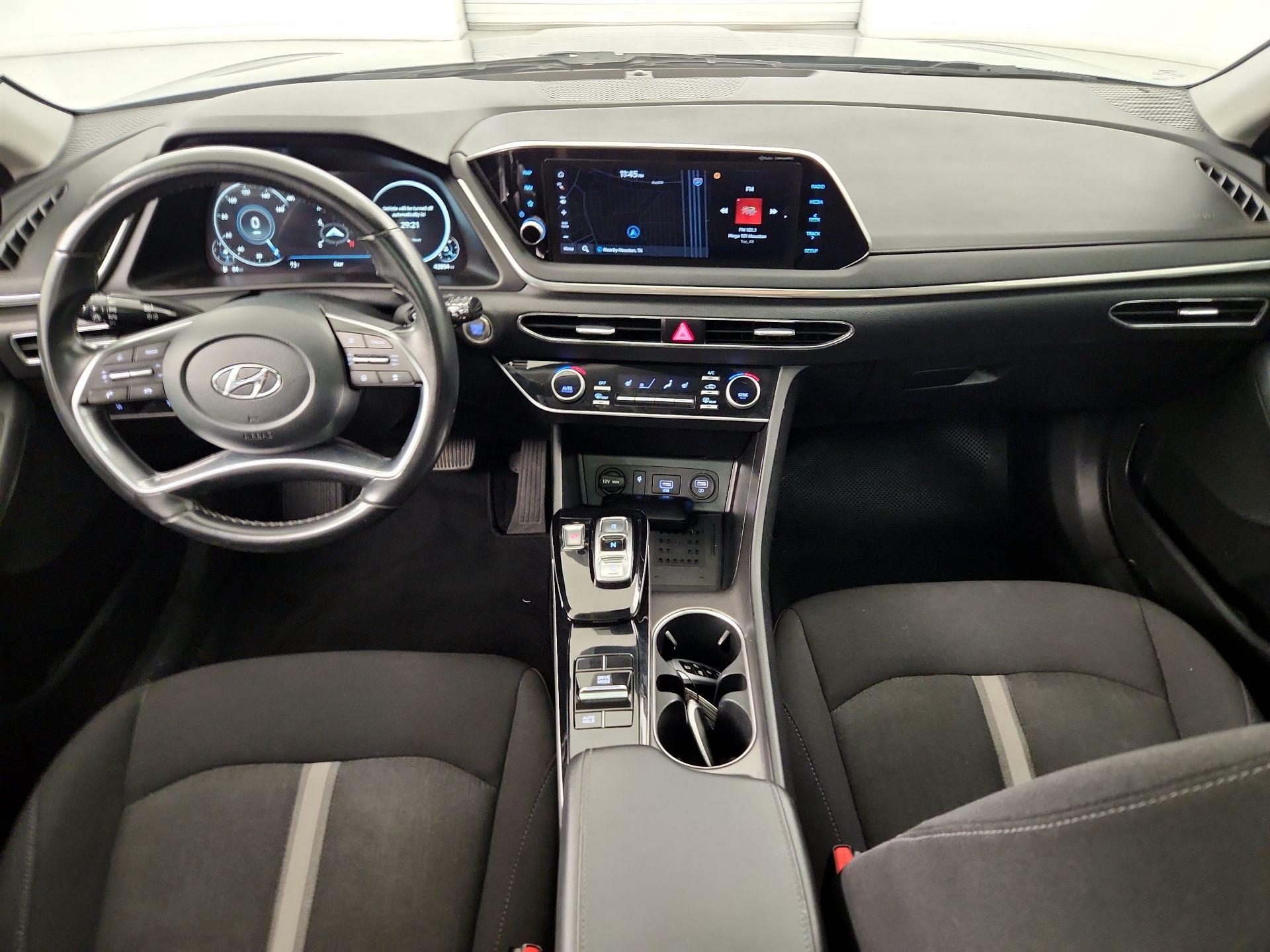 Thumbnail: 2023 Hyundai Sonata - 9