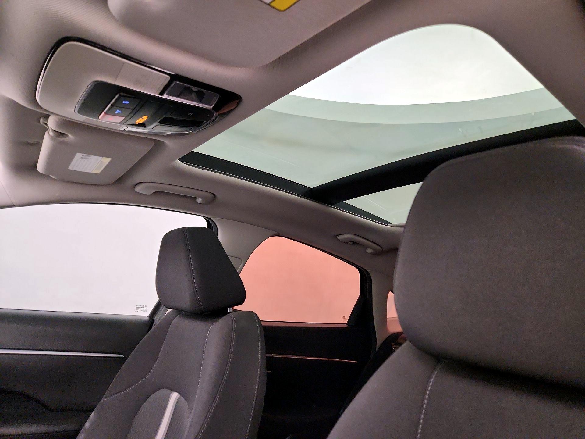 Thumbnail: 2023 Hyundai Sonata - 20