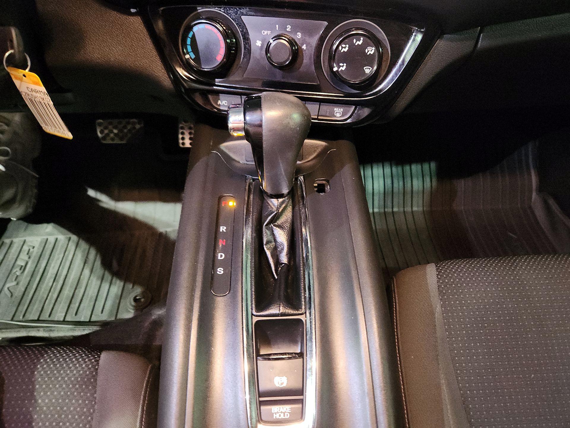 Thumbnail: 2019 Honda HR-V - 17