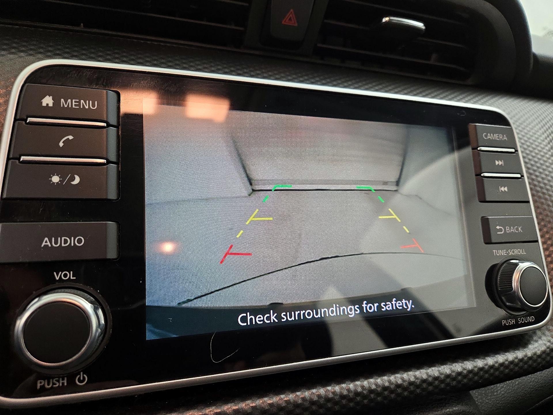 Thumbnail: 2020 Nissan Kicks - 13