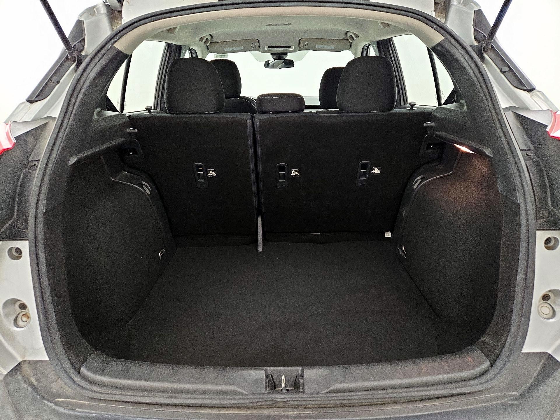 Thumbnail: 2020 Nissan Kicks - 19