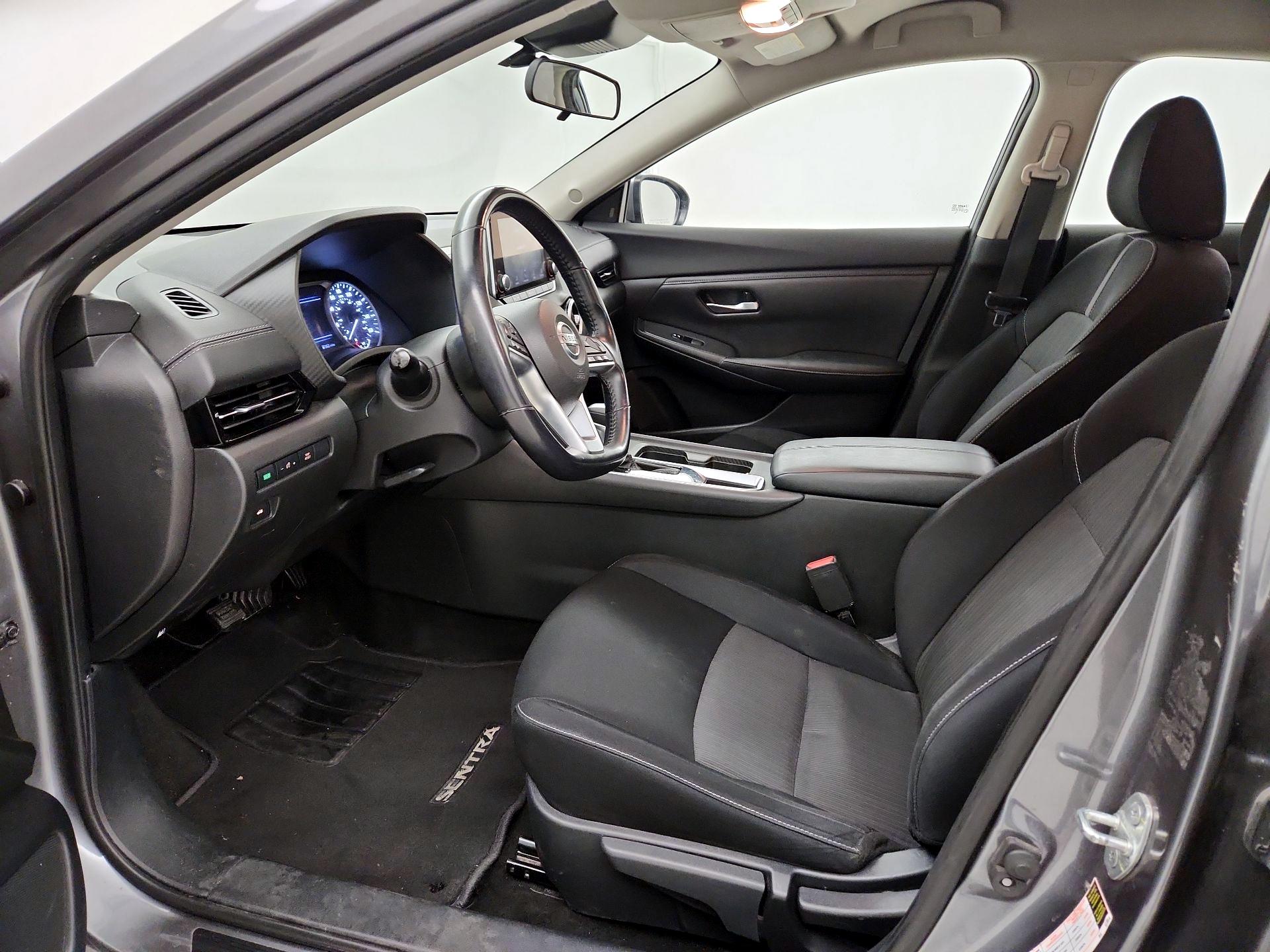 Thumbnail: 2020 Nissan Sentra - 11