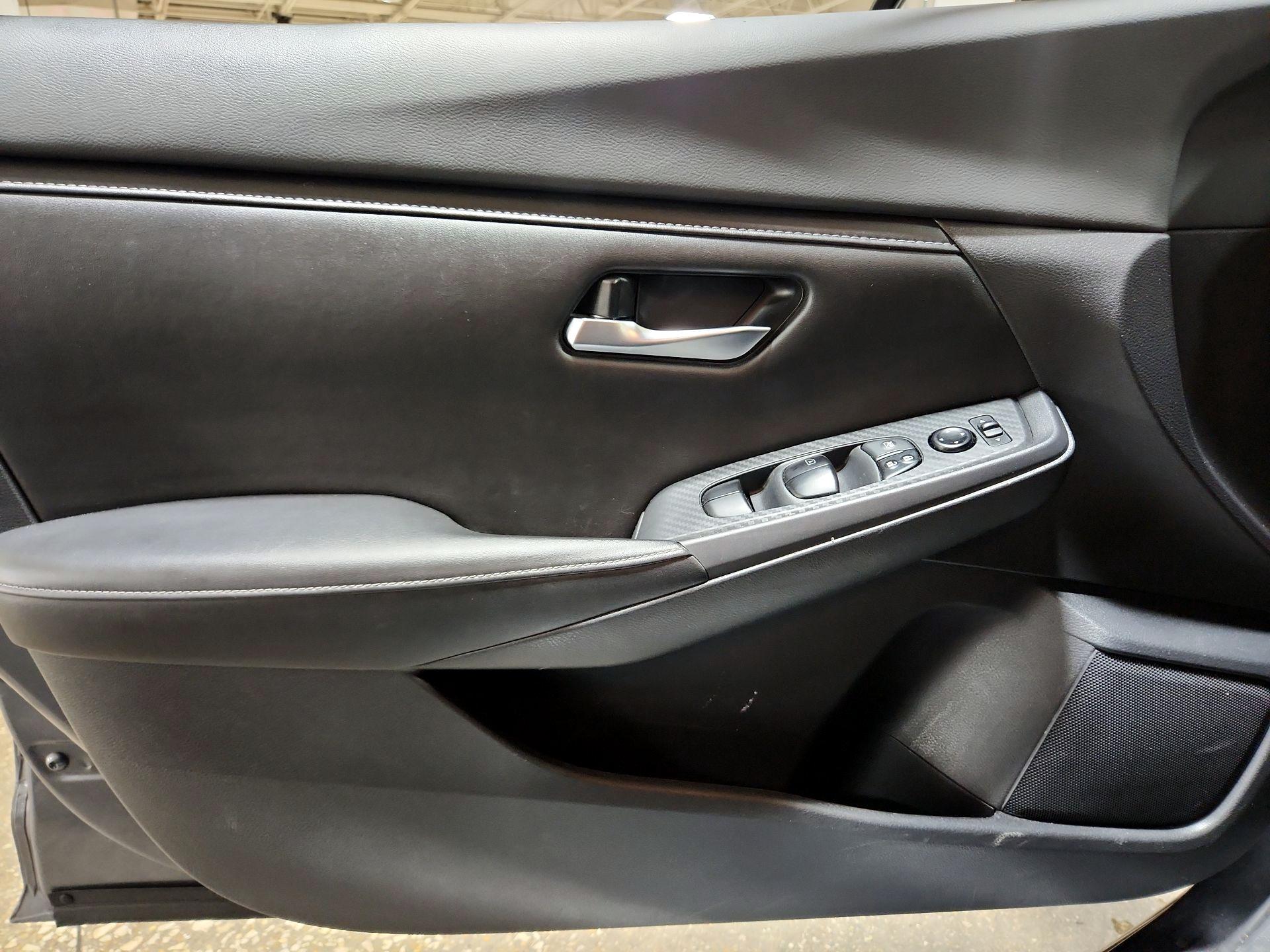 Thumbnail: 2020 Nissan Sentra - 12