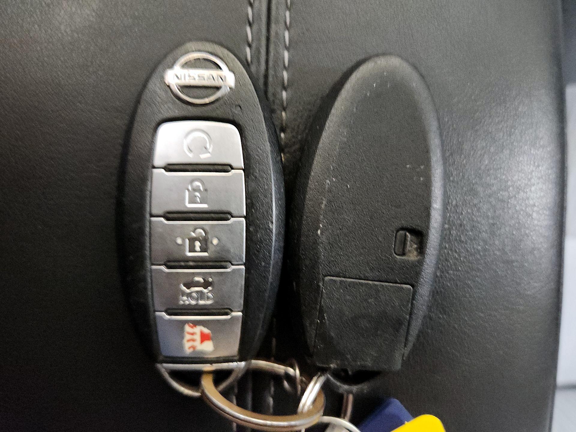 Thumbnail: 2020 Nissan Sentra - 18