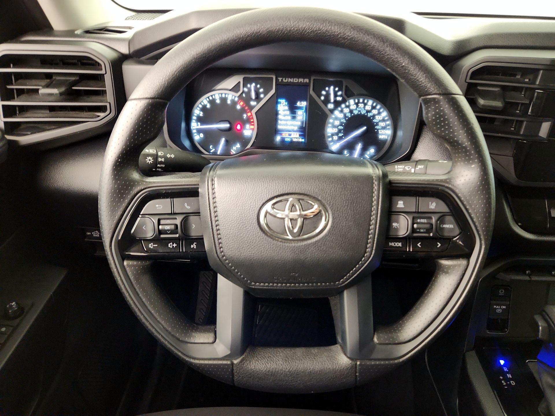 Thumbnail: 2024 Toyota Tundra - 10