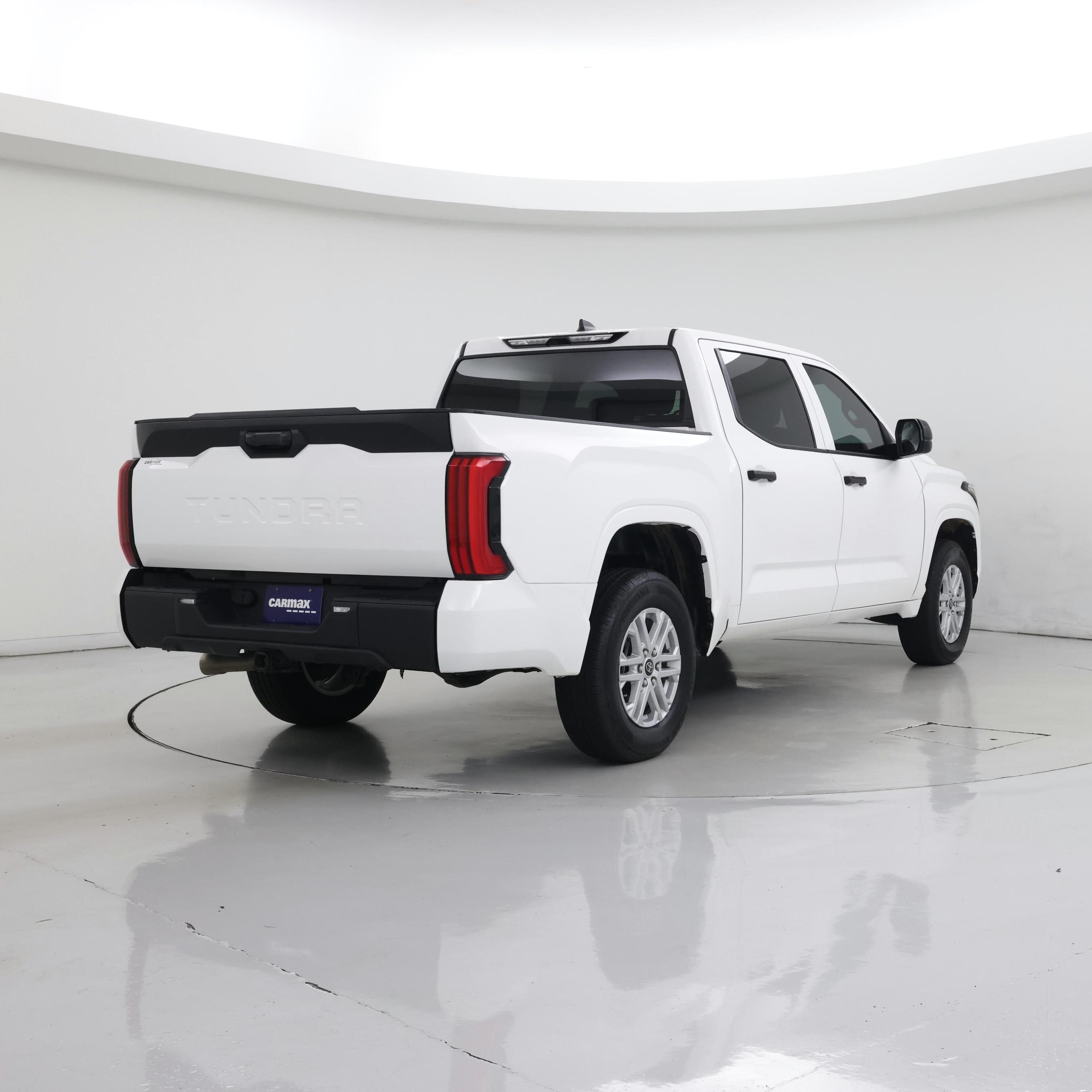 Thumbnail: 2024 Toyota Tundra - 8