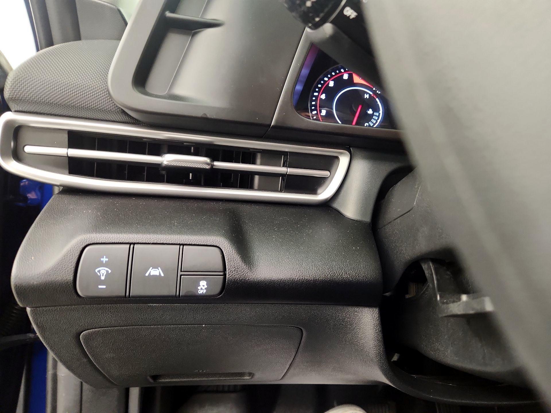 Thumbnail: 2023 Hyundai Elantra - 13