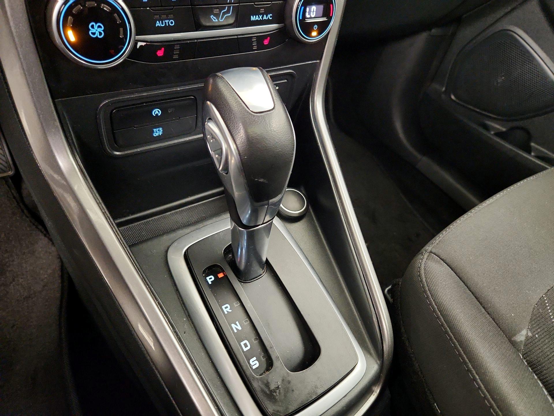 Thumbnail: 2021 Ford EcoSport - 17