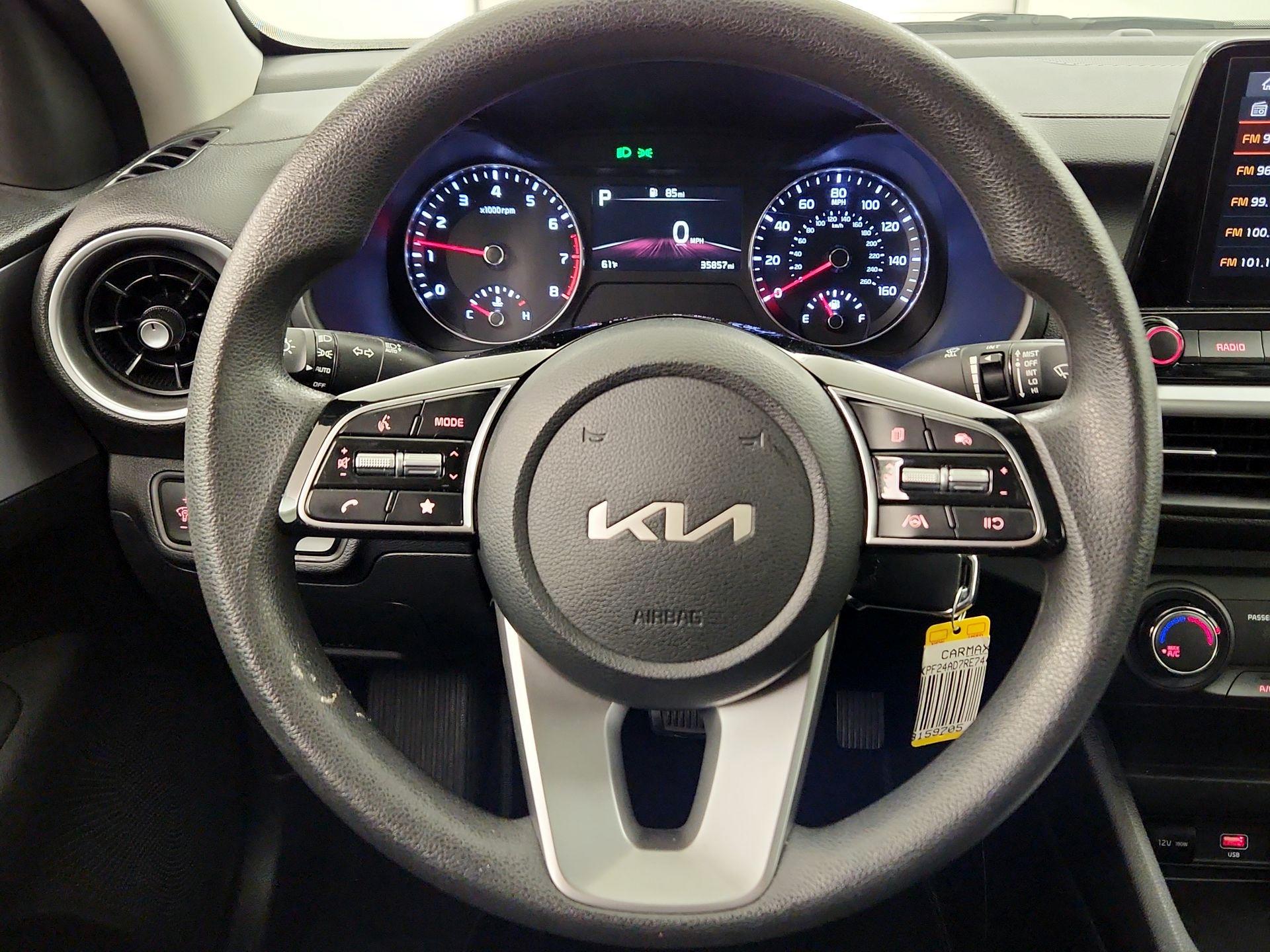 Thumbnail: 2024 Kia Forte - 10