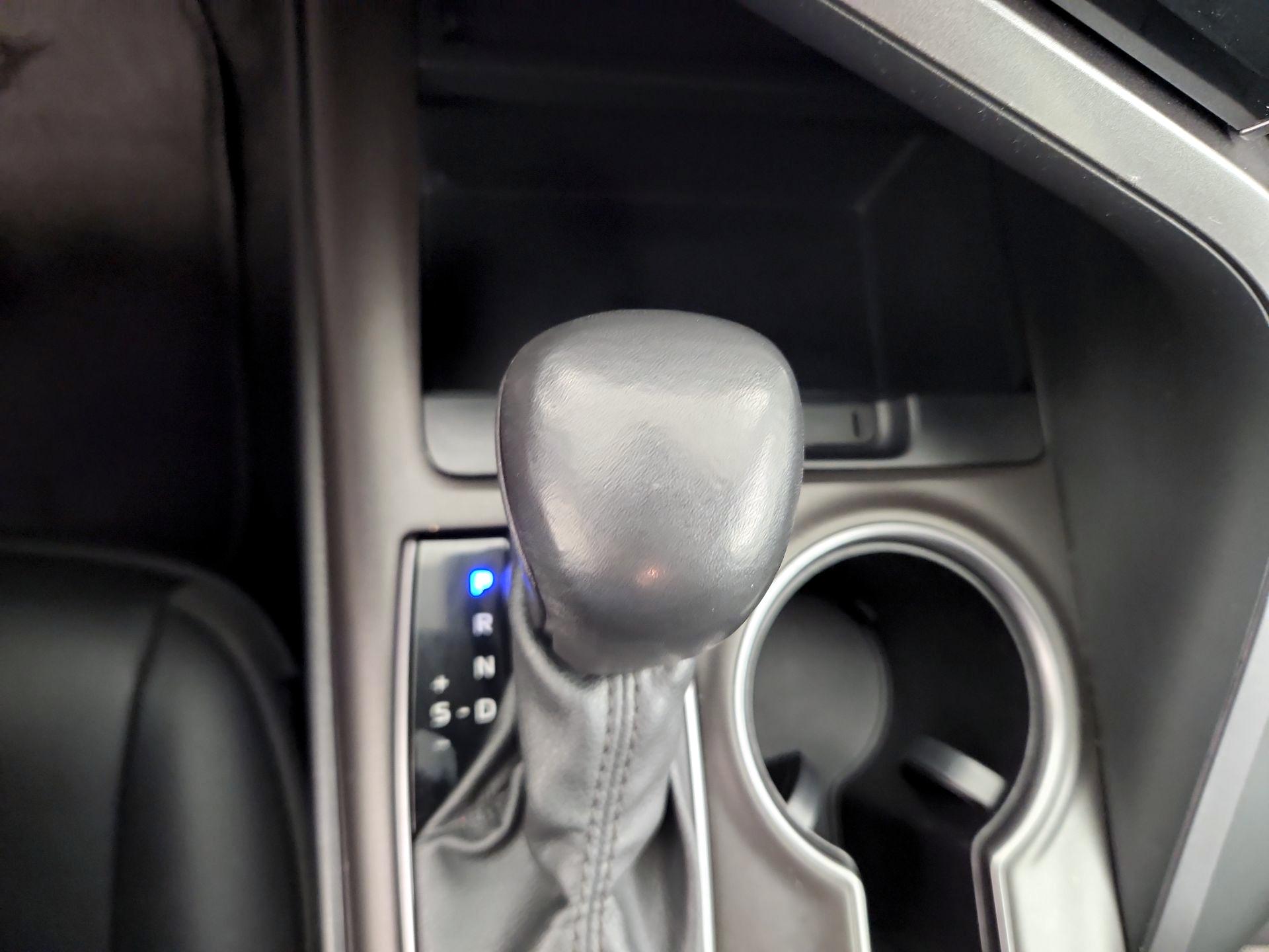 Thumbnail: 2024 Toyota Camry - 17