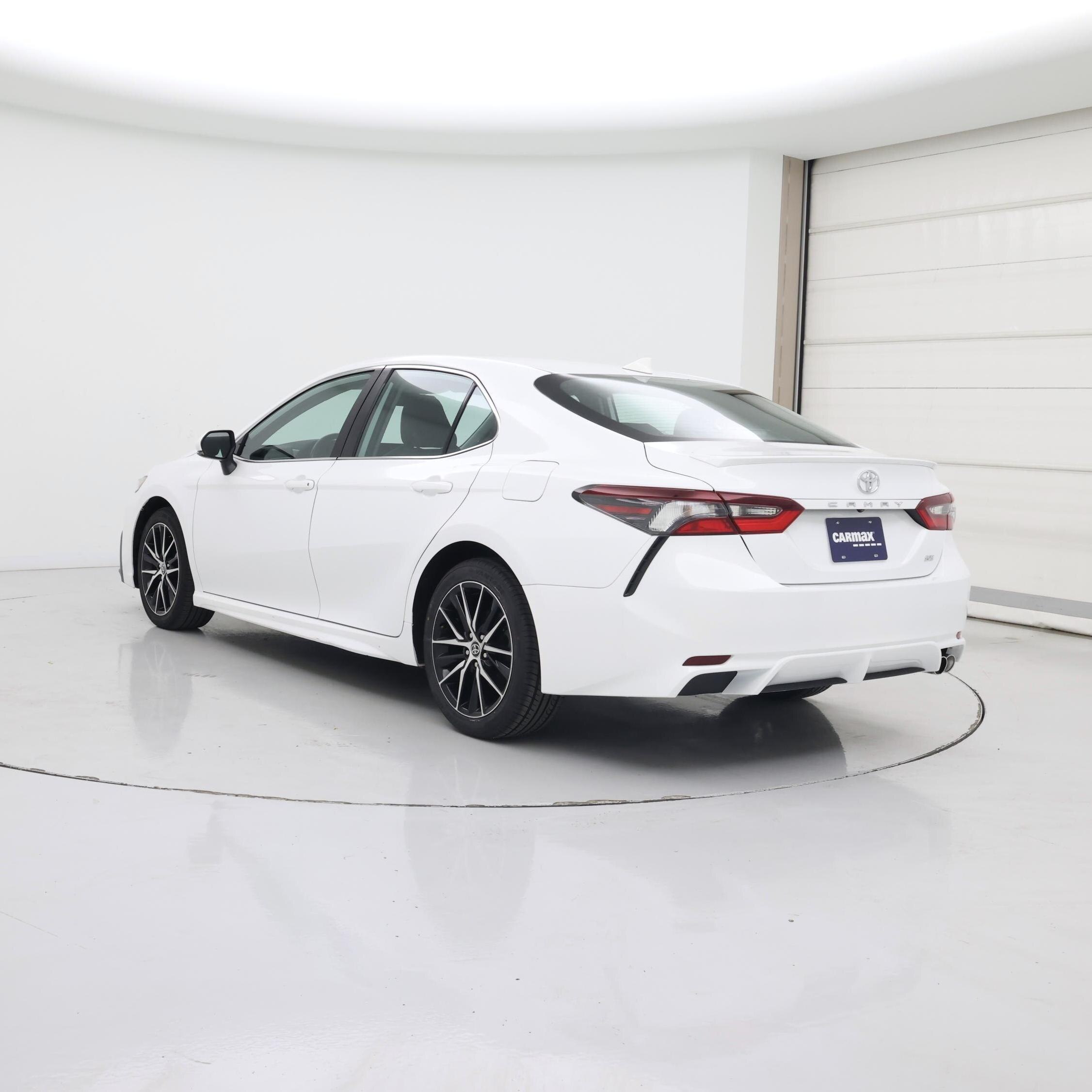 Thumbnail: 2024 Toyota Camry - 2