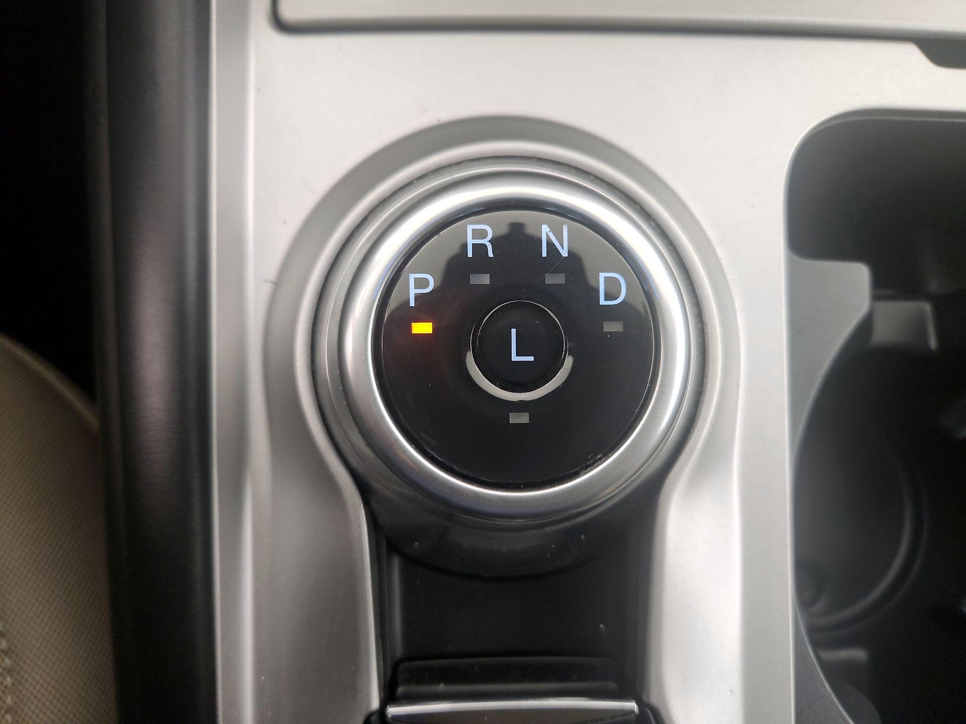 Thumbnail: 2023 Ford Explorer - 17