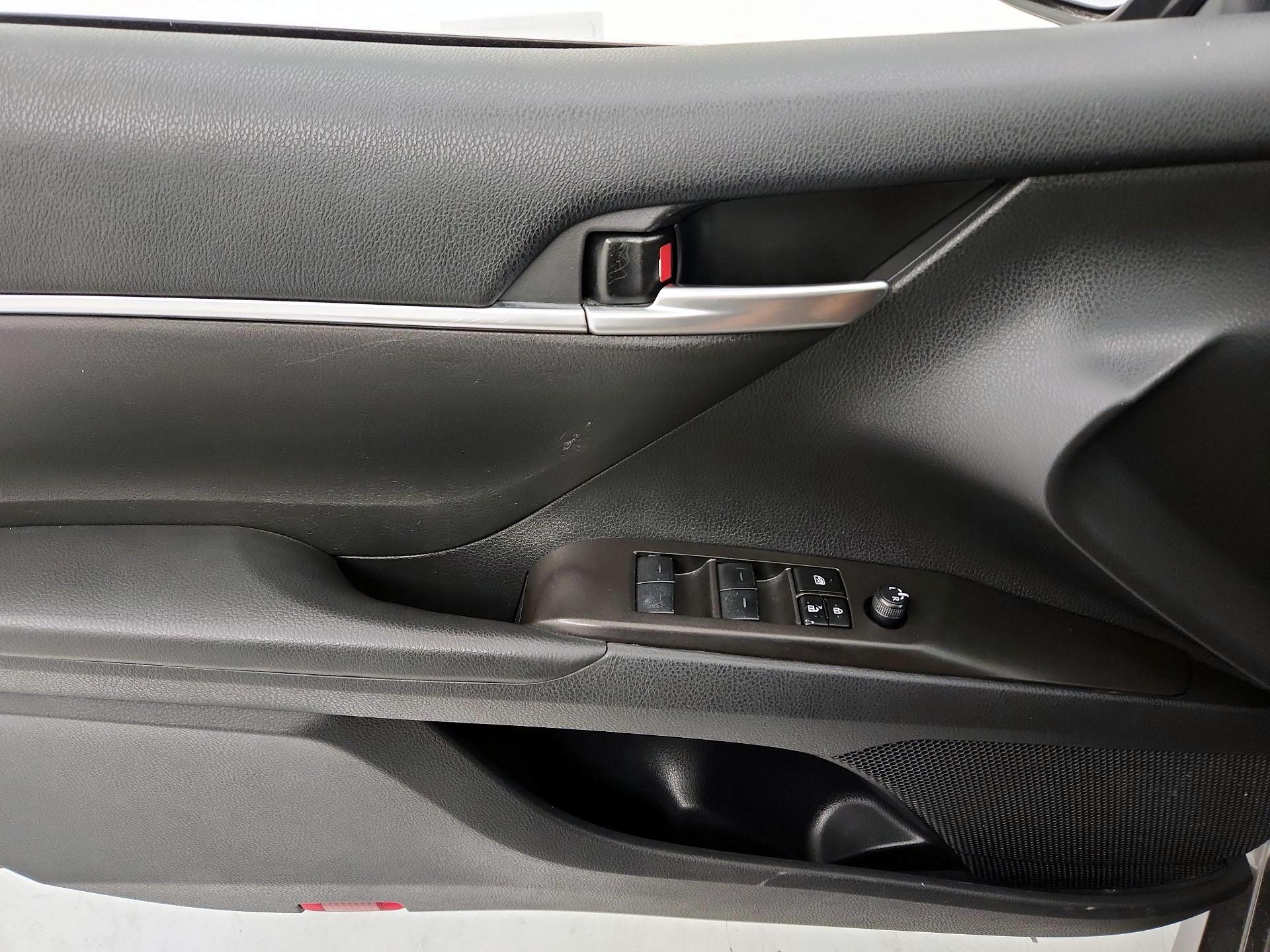 Thumbnail: 2024 Toyota Camry - 12