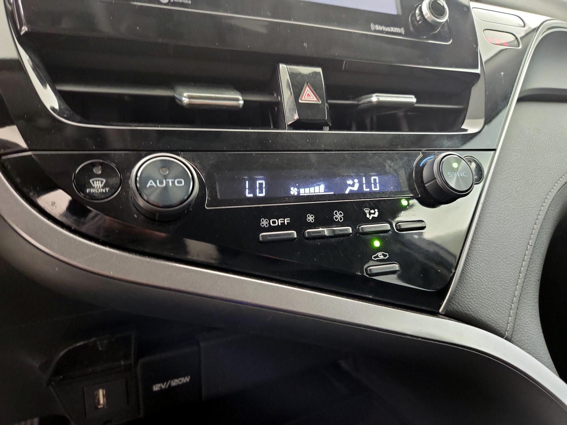 Thumbnail: 2024 Toyota Camry - 16