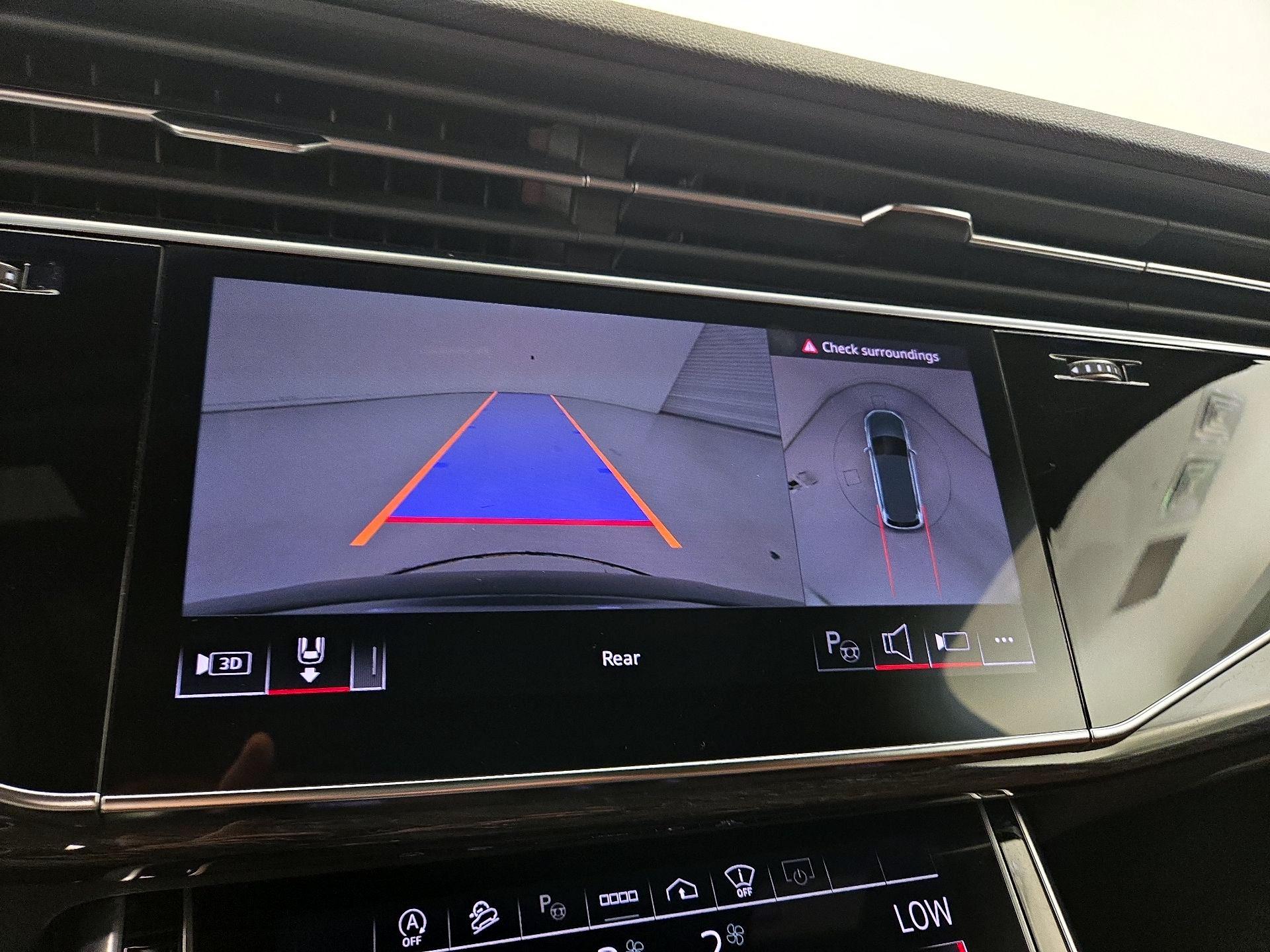 Thumbnail: 2024 Audi Q7 - 15