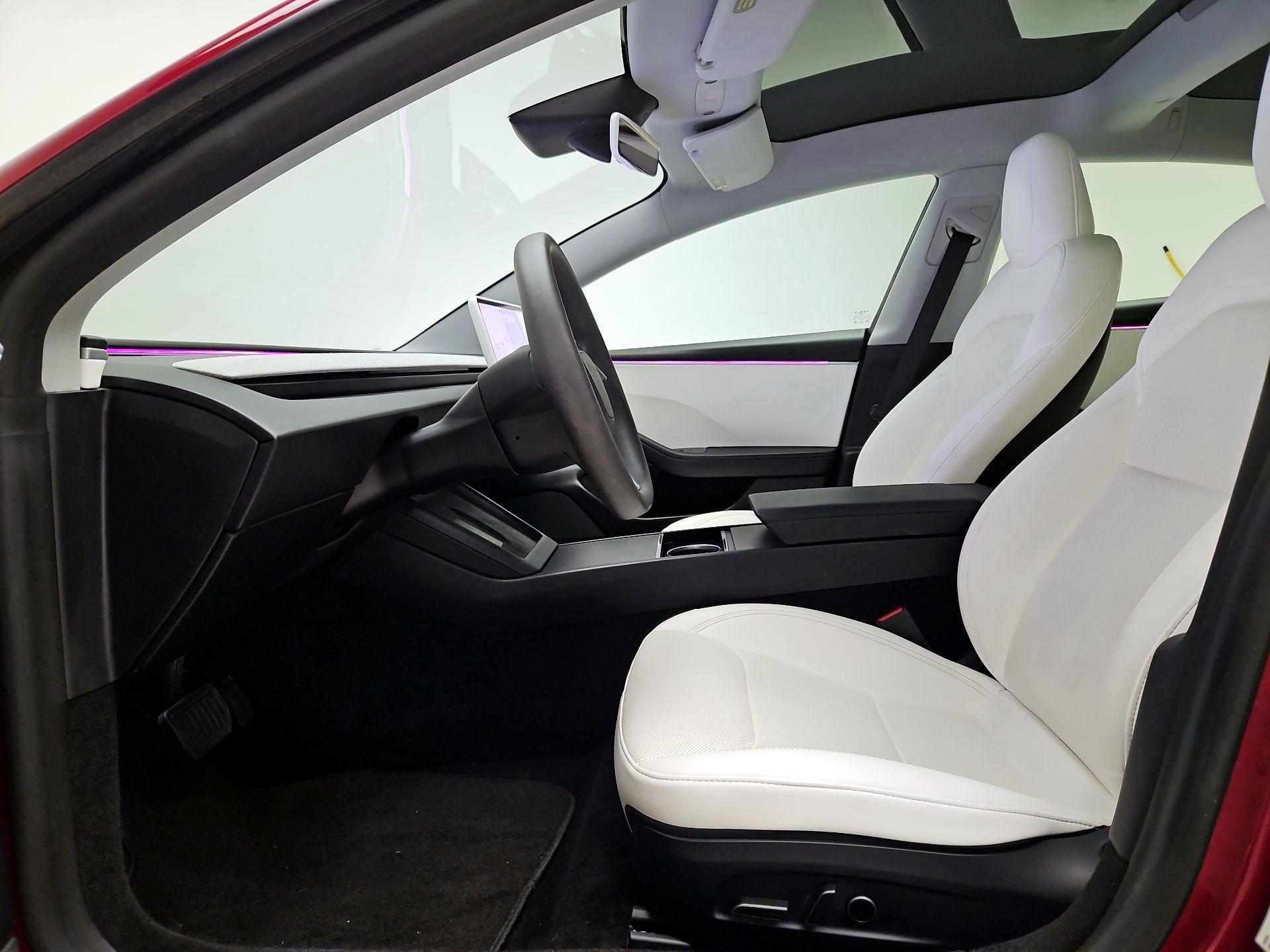 Thumbnail: 2025 Tesla Model 3 - 11